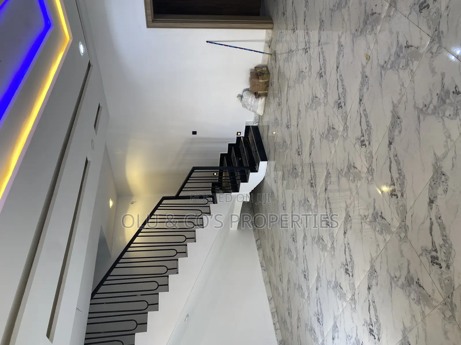 4bdrm Duplex in Palm Height Estate 🏡, Lugbe District for rent in Lugbe District
