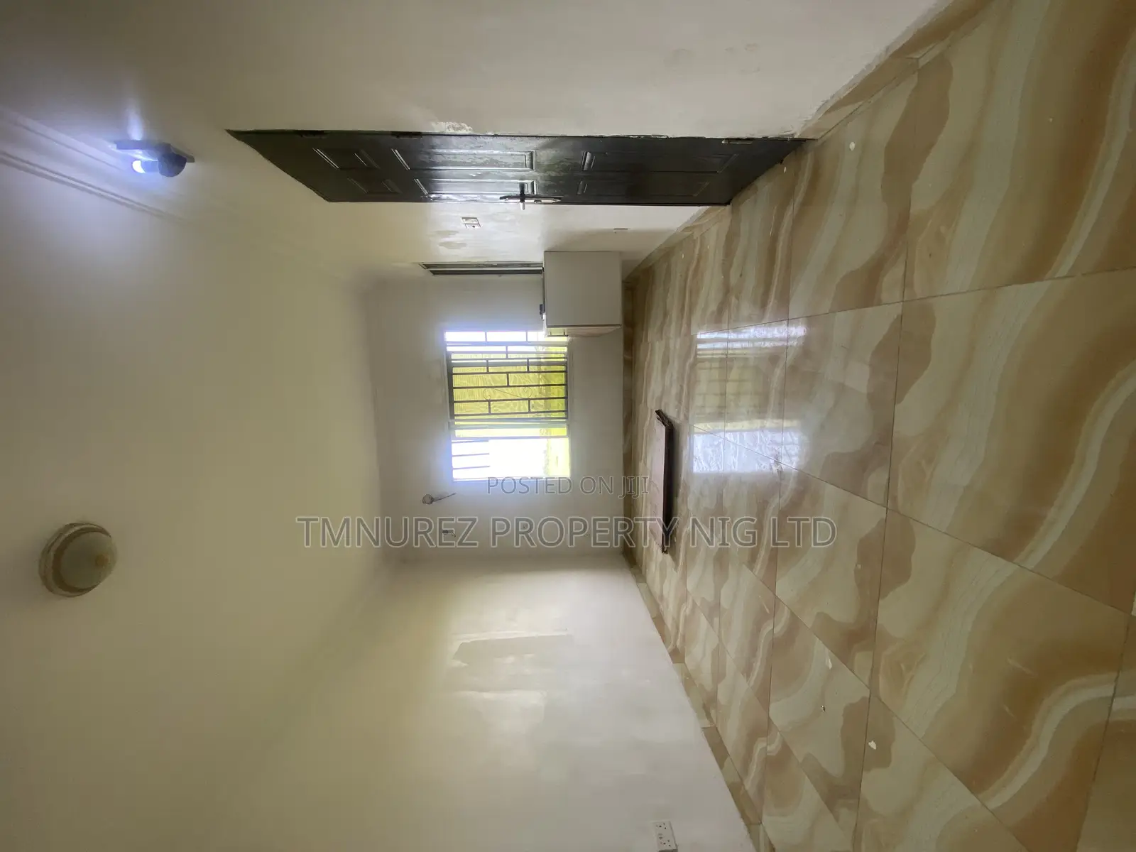 Studio Apartment in Chevron Drive for rent in Chevron