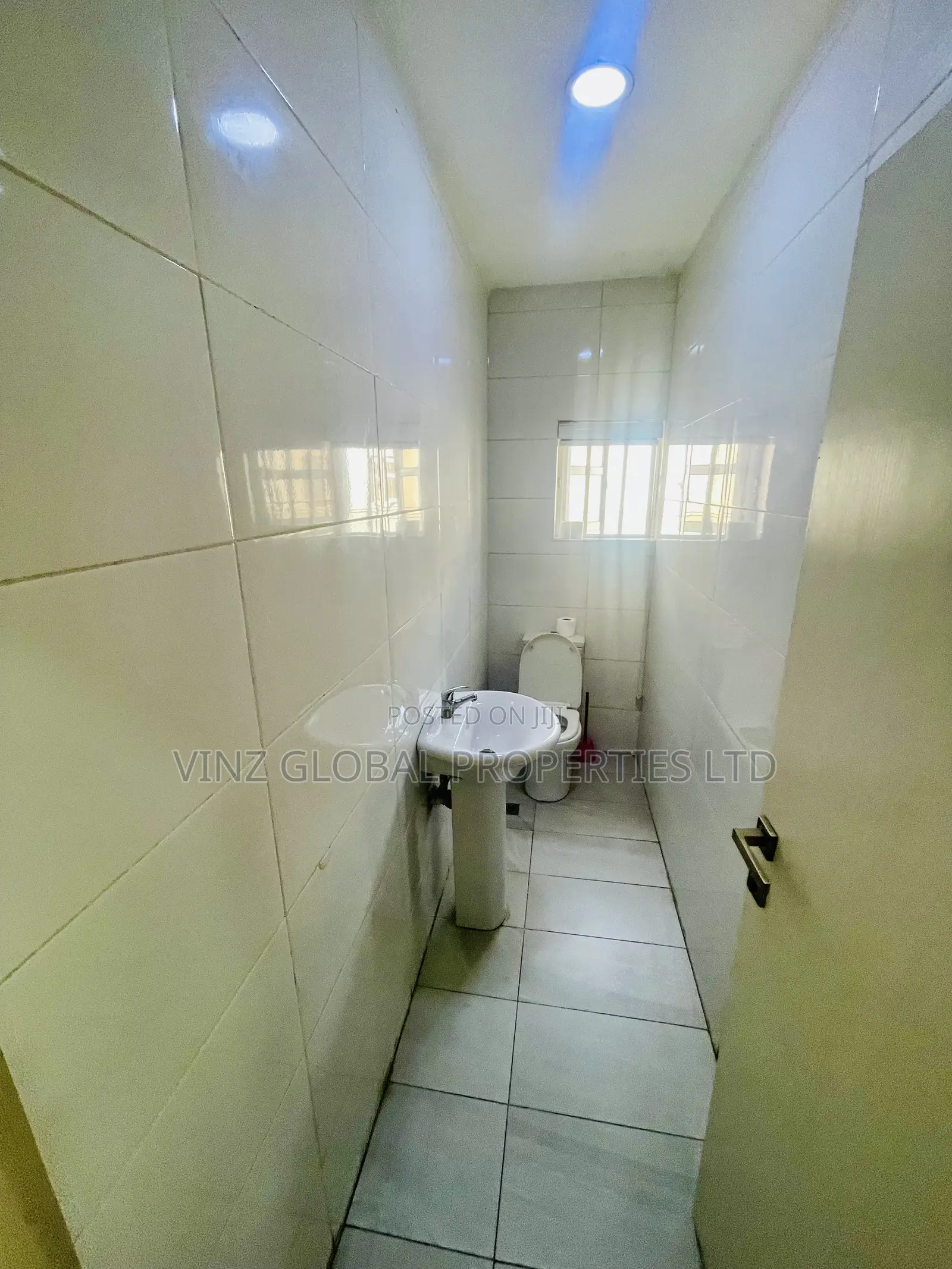 Luxurious One Bedroom Apartment With 24/7 Electricity in Lekki