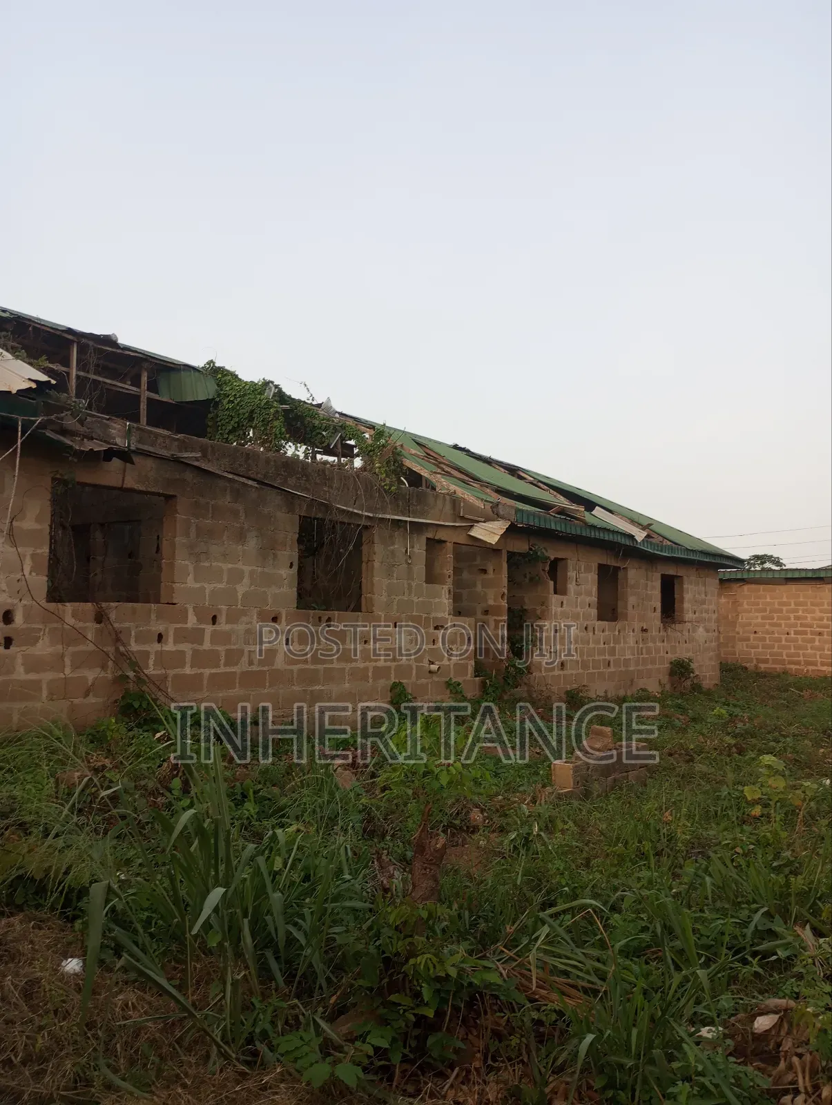 2bdrm Bungalow in Kajola, Agric for sale in Agric