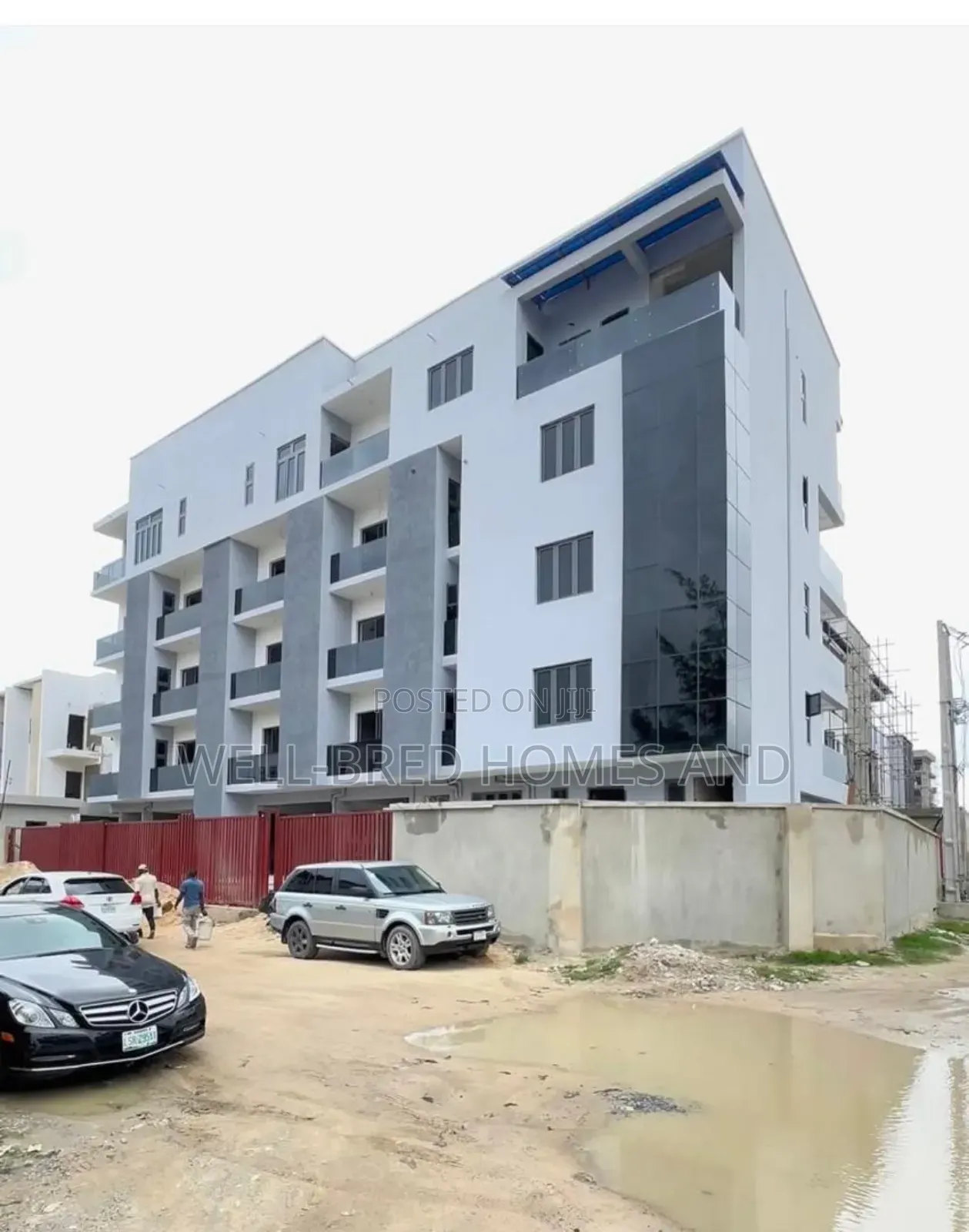 2bdrm Apartment in Lekki Phase 1 Lagos for sale in Lekki Phase 1