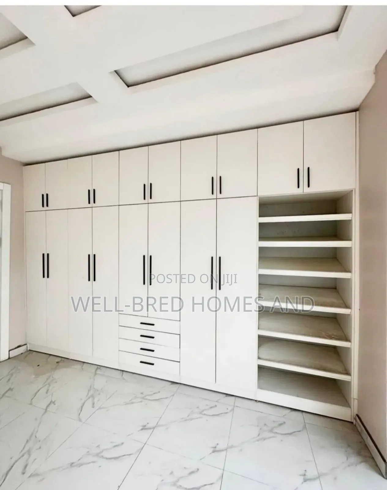 2bdrm Apartment in Lekki Phase 1 Lagos for sale in Lekki Phase 1