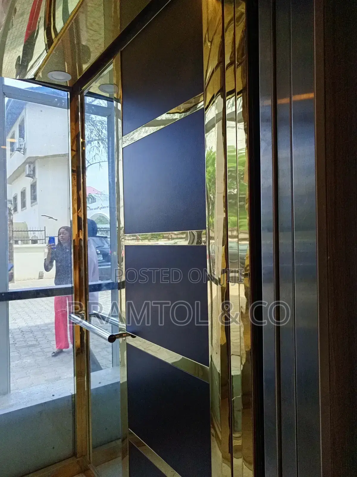 360sqm Demarcated Space for Office or Corporate Business in Jabi