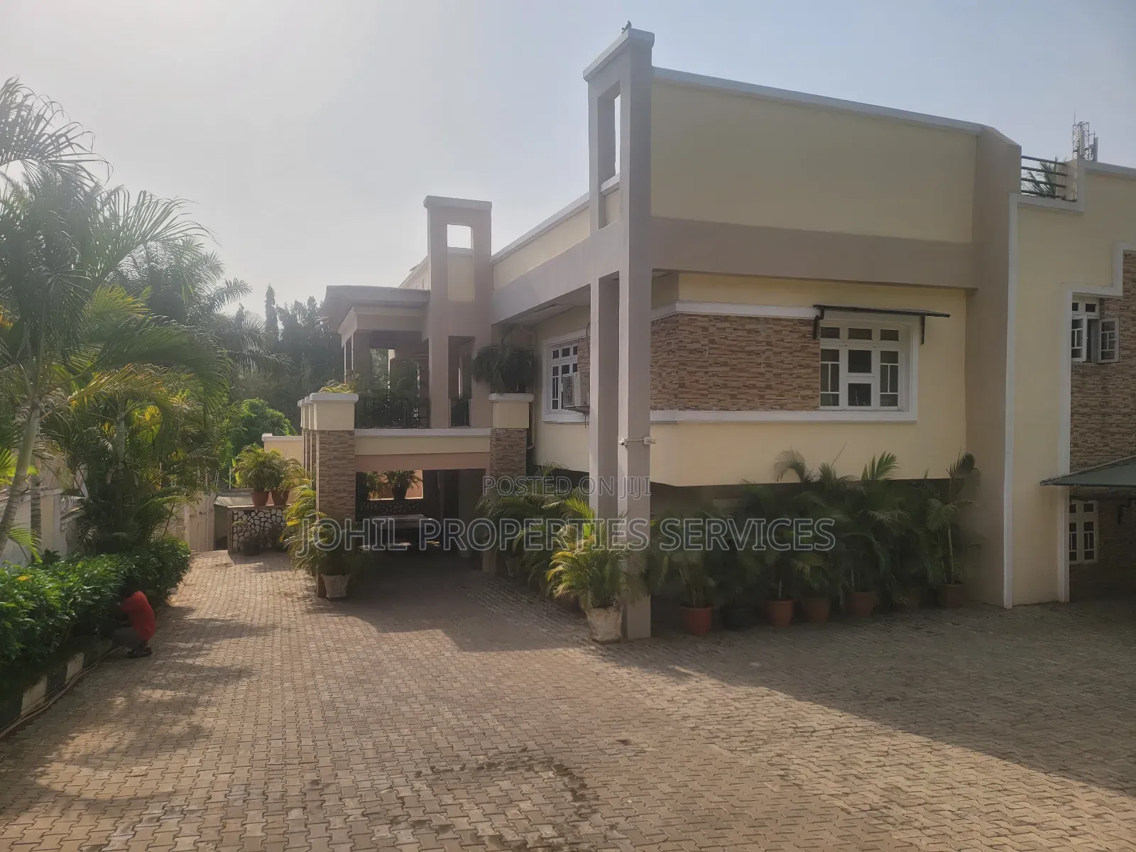 Furnished 6bdrm Duplex in Asokoro for rent in Asokoro