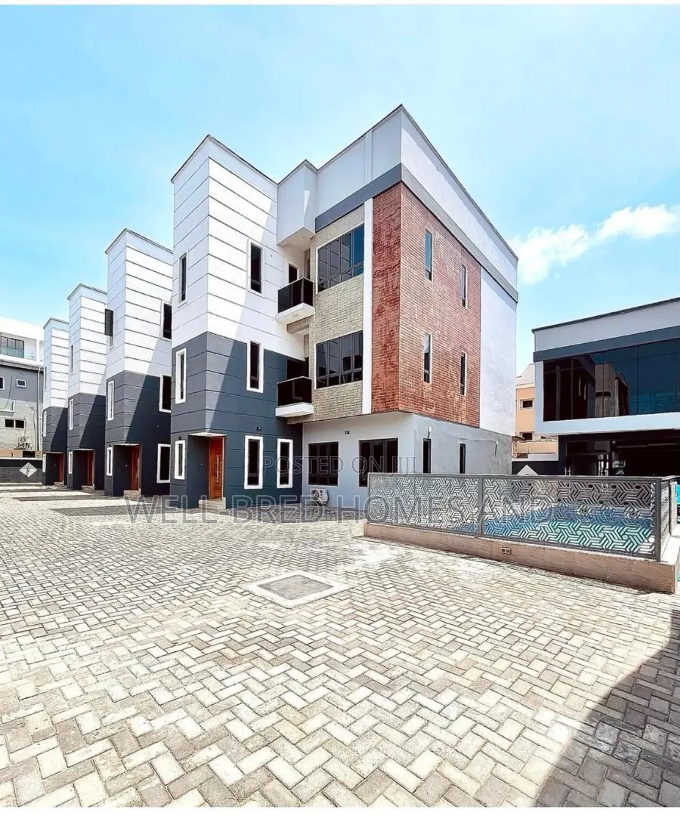 4bdrm Duplex in Ikate Lekki Lagos for sale in Lekki