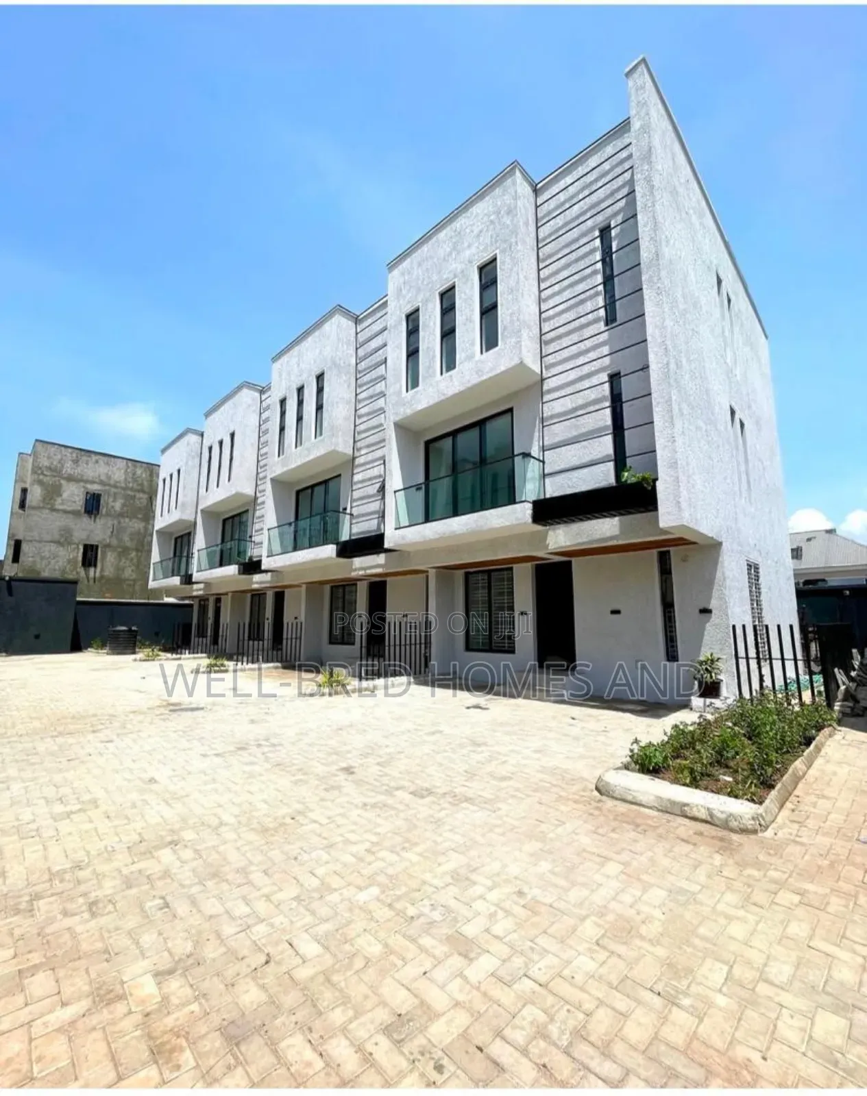 4bdrm Duplex in Ikate Lekki Lagos for sale in Lekki