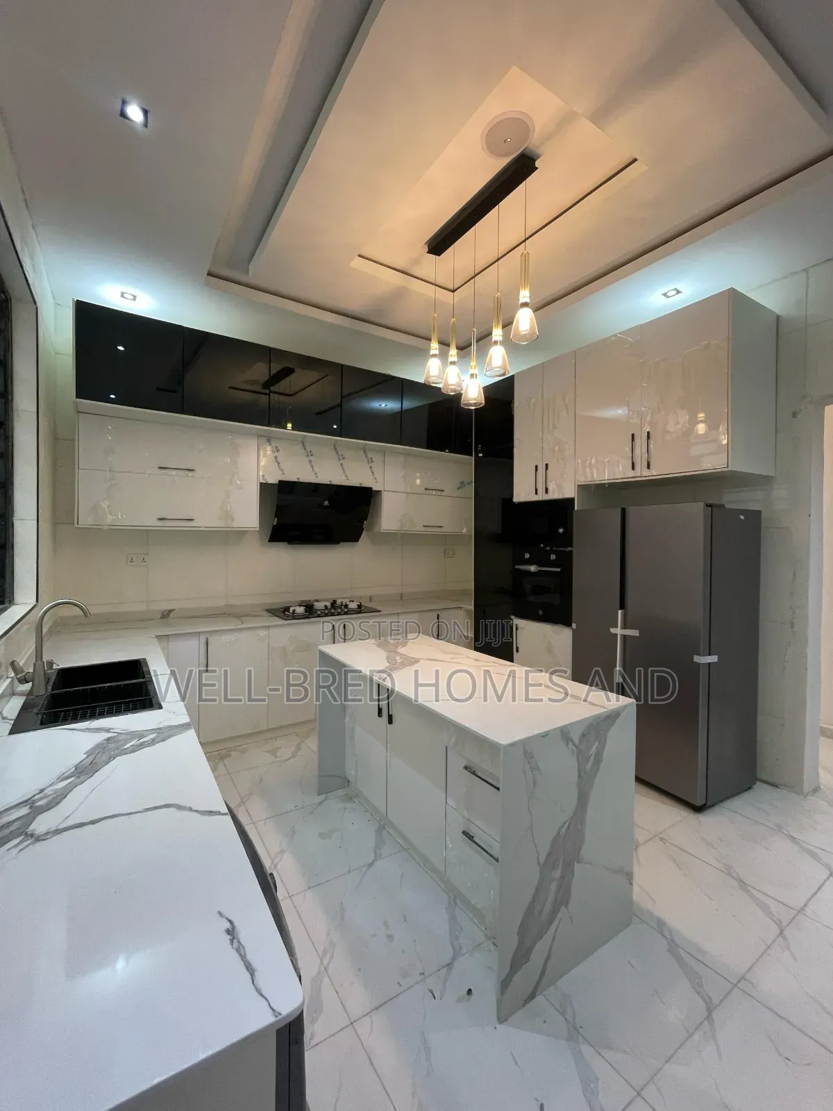 5bdrm Duplex in Chevron Lekki Lagos for sale in Lekki