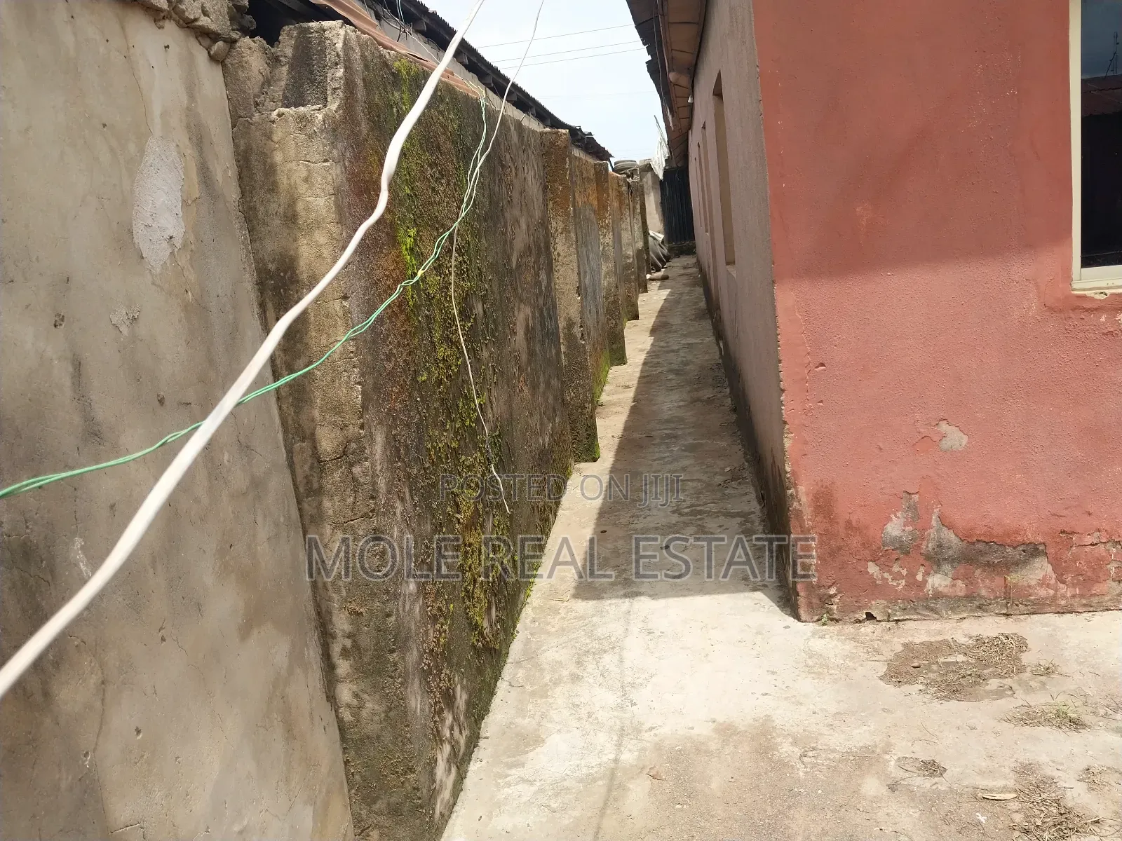 Furnished 1bdrm Block of Flats in Leki Phase 1 for sale in Lekki Phase 1
