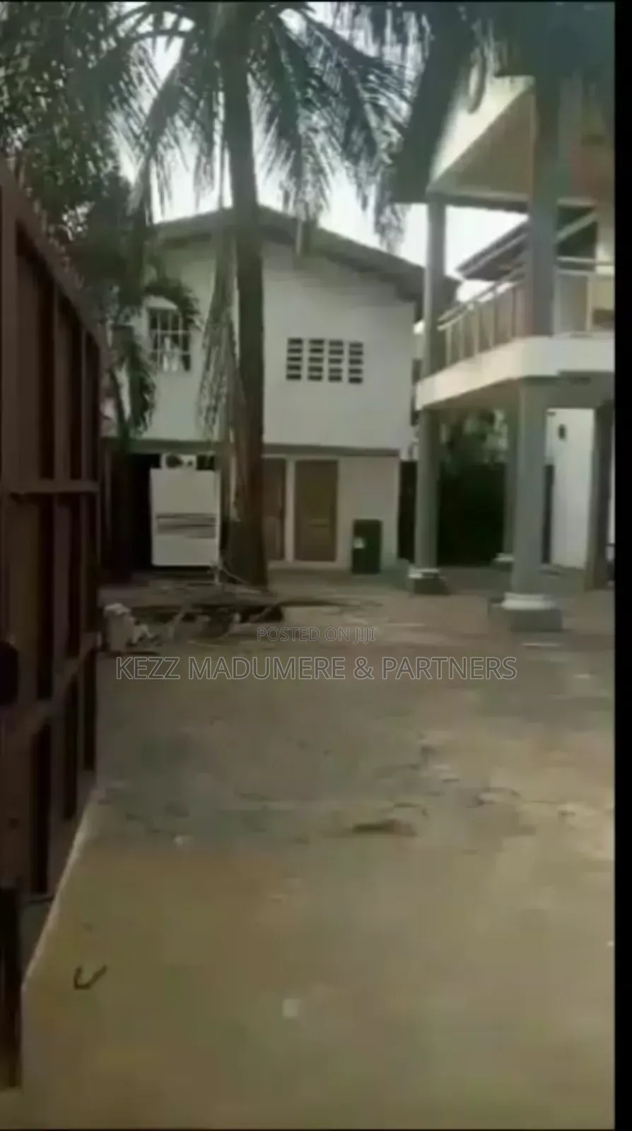 5bdrm Duplex in Elelenwo Port for sale in Elelenwo
