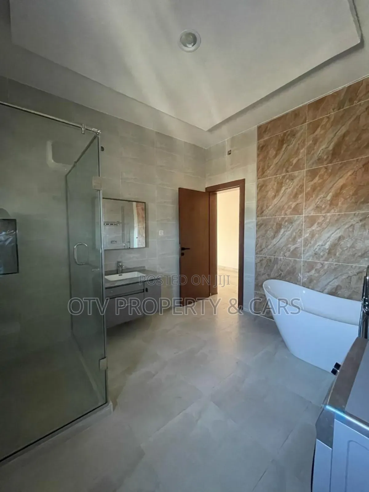 Furnished 5bdrm Duplex in Lekki Phase 1 for sale in Lekki Phase 1
