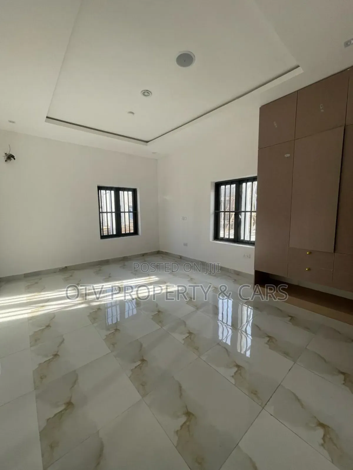 Furnished 5bdrm Duplex in Lekki Phase 1 for sale in Lekki Phase 1