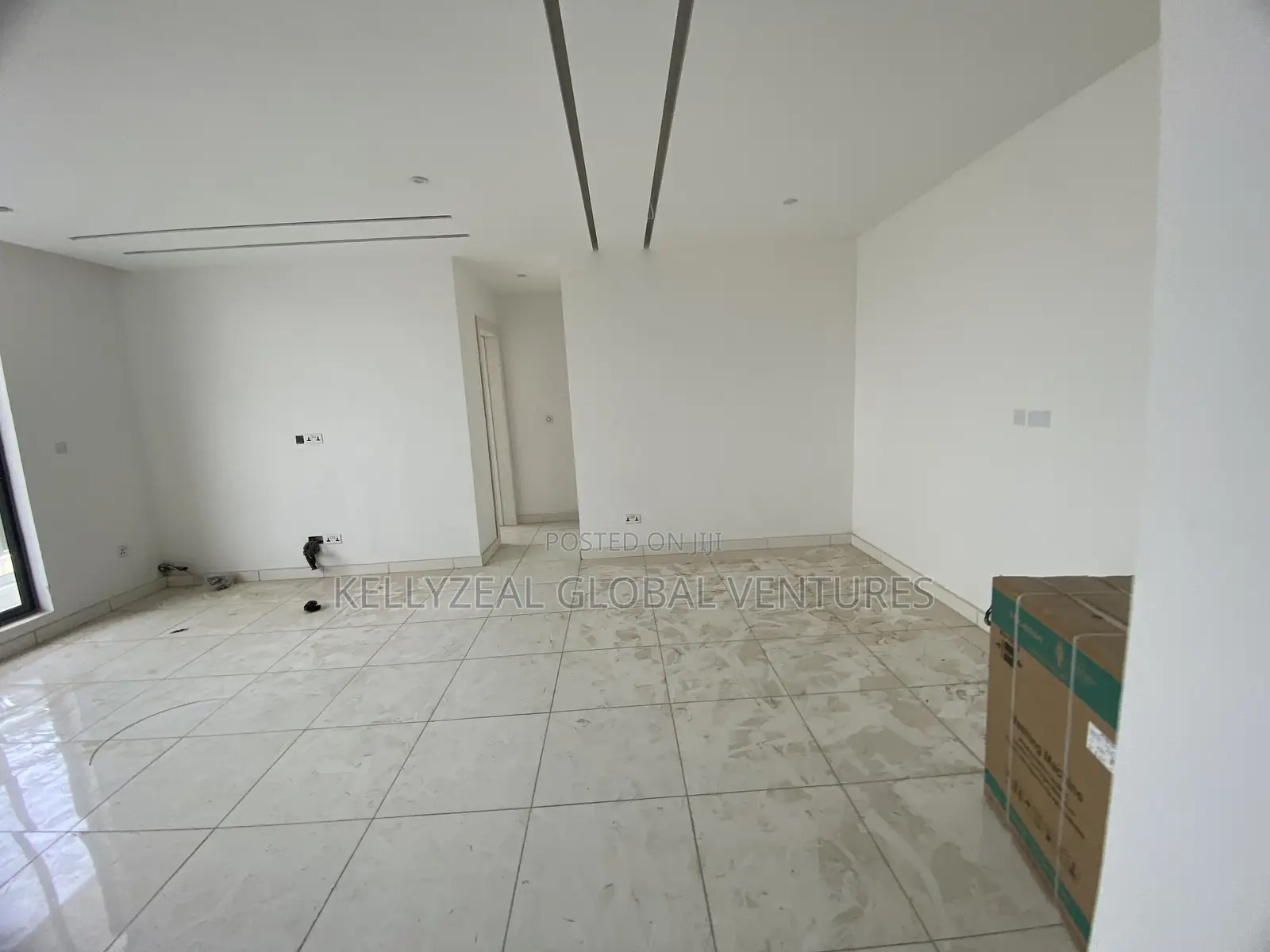 2bdrm Apartment in Ikate for sale in Ikate-Elegushi