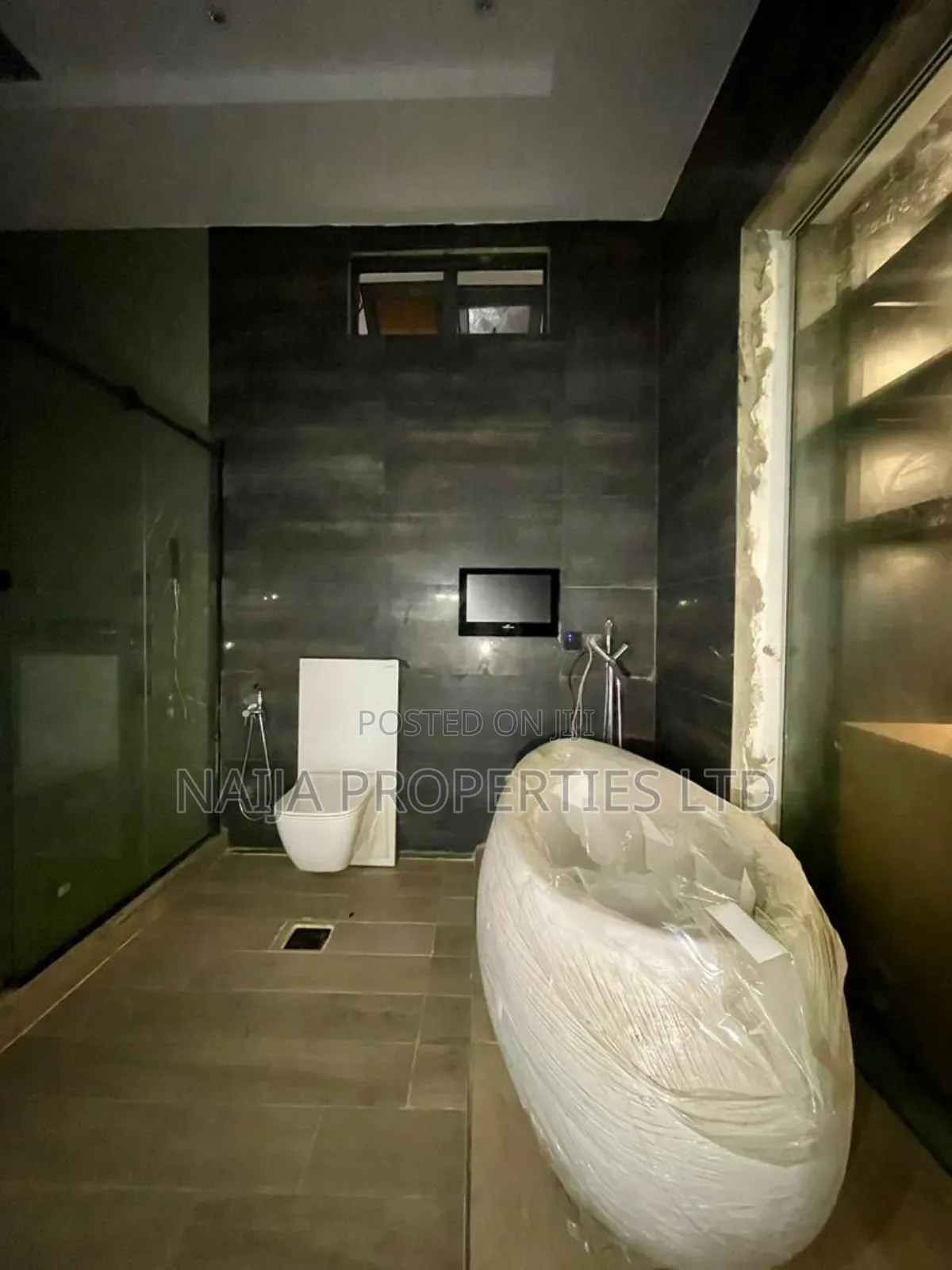 4bdrm Duplex in Megamound Estate, Lekki for sale in Lekki