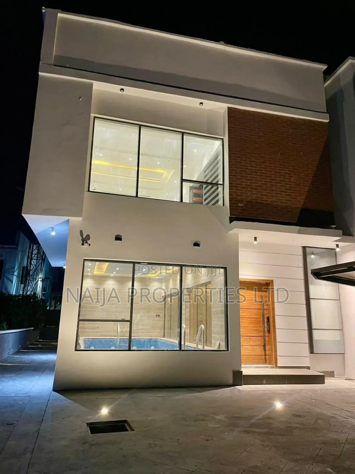 4bdrm Duplex in Megamound Estate, Lekki for sale in Lekki