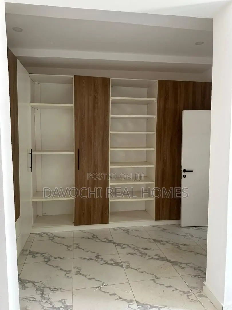 5bdrm Duplex in Ikate for rent in Ikate-Elegushi
