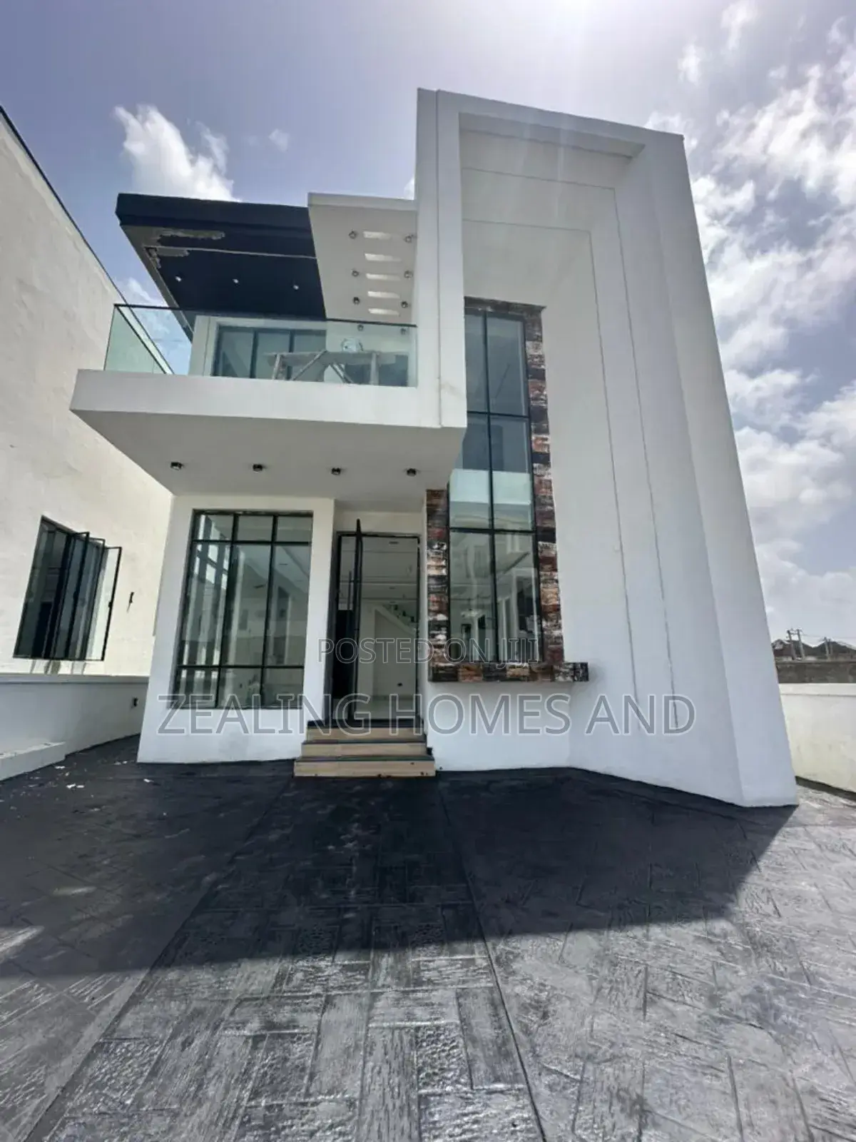 Furnished 5bdrm Duplex in Chevron, Lekki for sale in Lekki