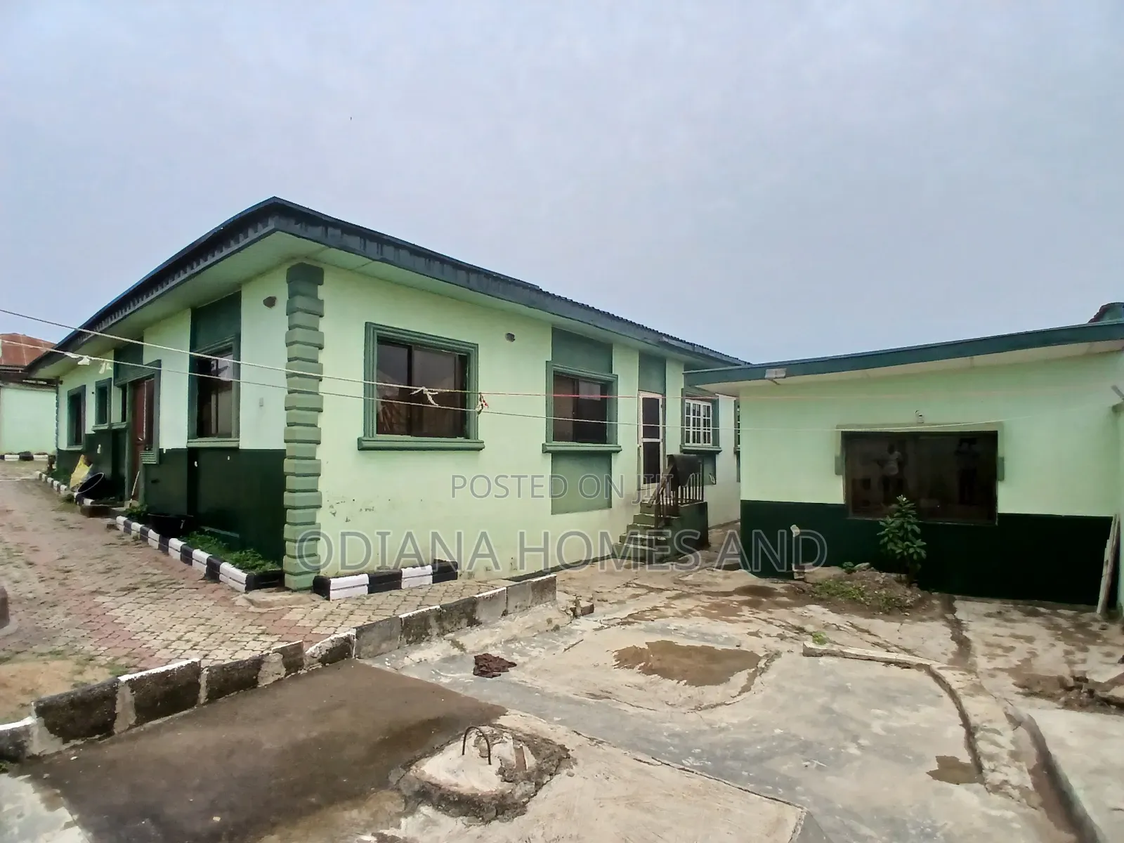 3bdrm Bungalow in Adegbayi - Agbala, Ibadan for sale in Ibadan