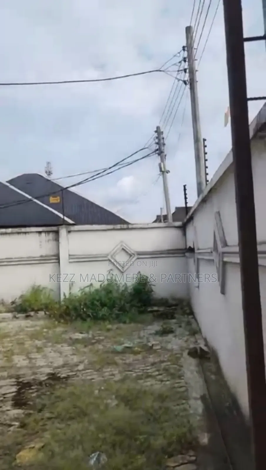 4bdrm Duplex in Sars Road Port for sale in Port-Harcourt