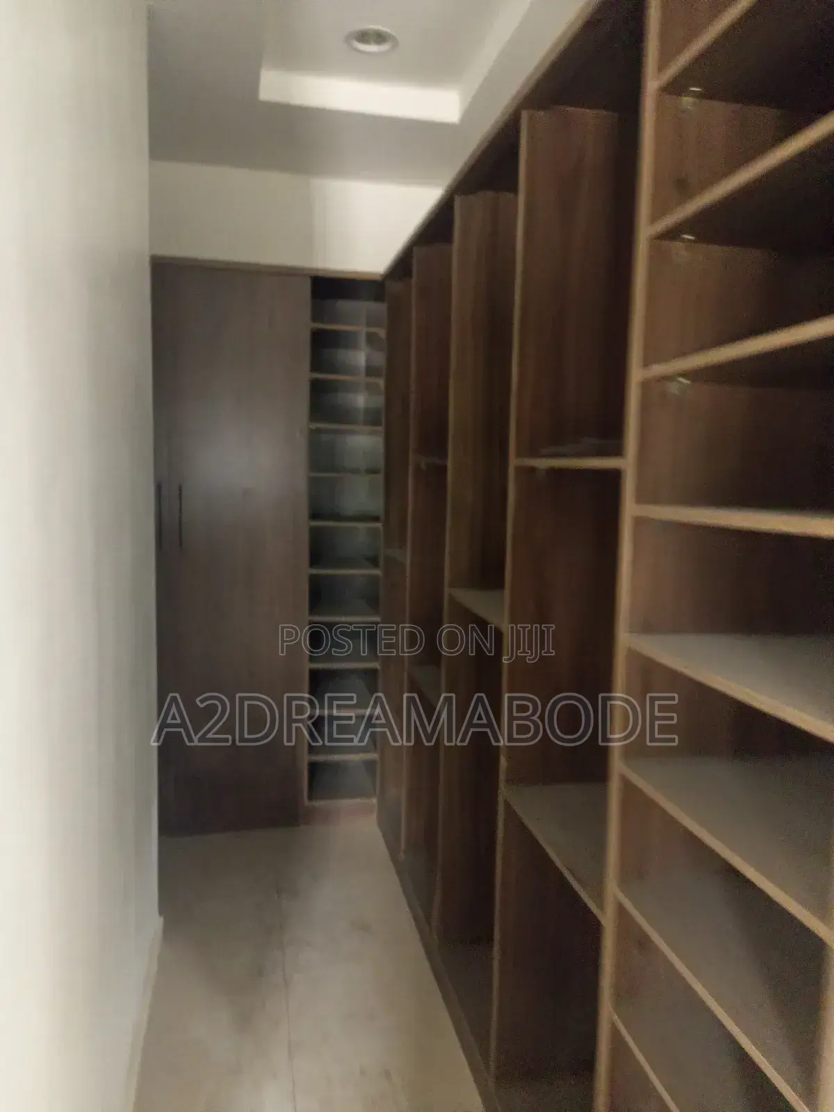 3bdrm Duplex in Omole Phase 1, Ikeja for sale in Ikeja