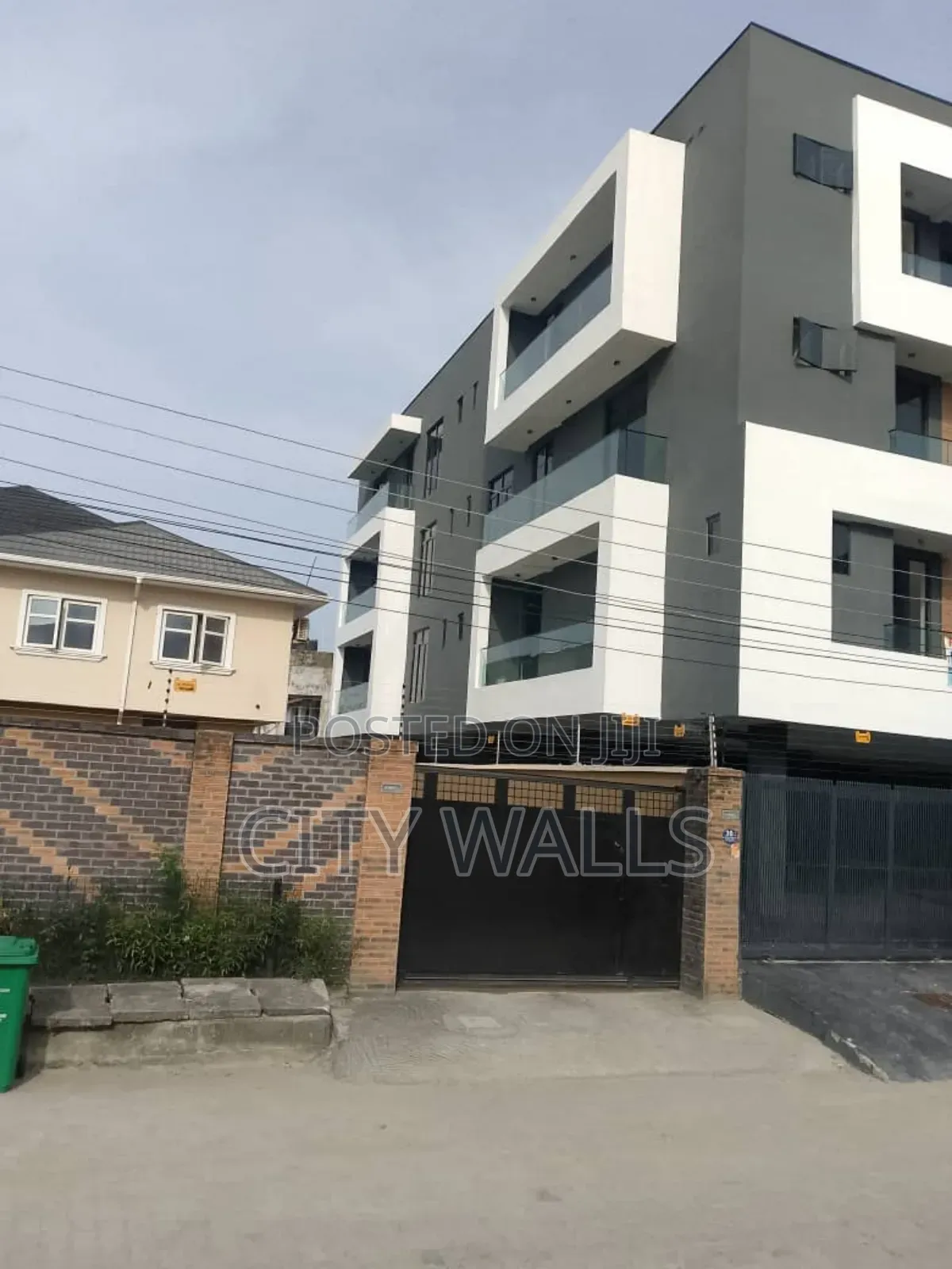 2bdrm Block of Flats in Ikate-Elegushi for rent in Ikate-Elegushi