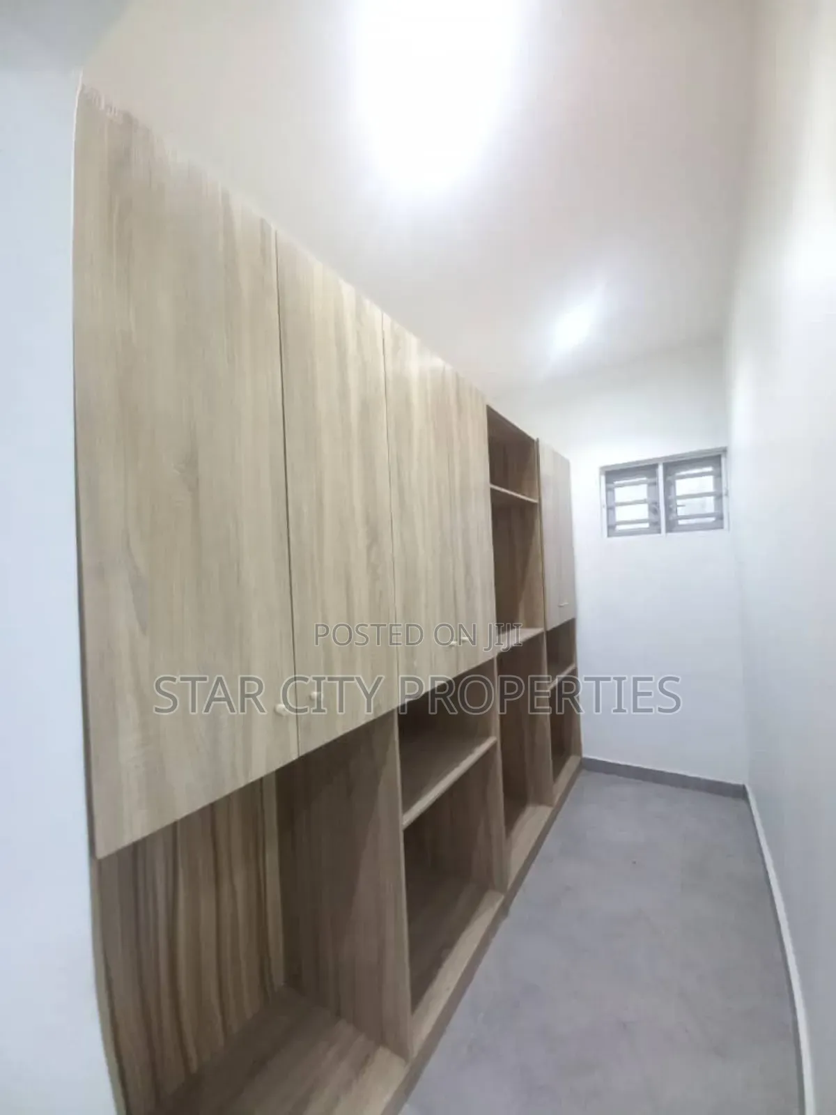 5bdrm Duplex in Magodo Phase 2 for rent in Magodo
