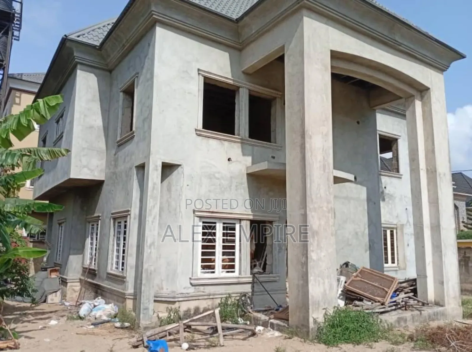 6bdrm Duplex in Amuwo-Odofin for sale in Amuwo-Odofin