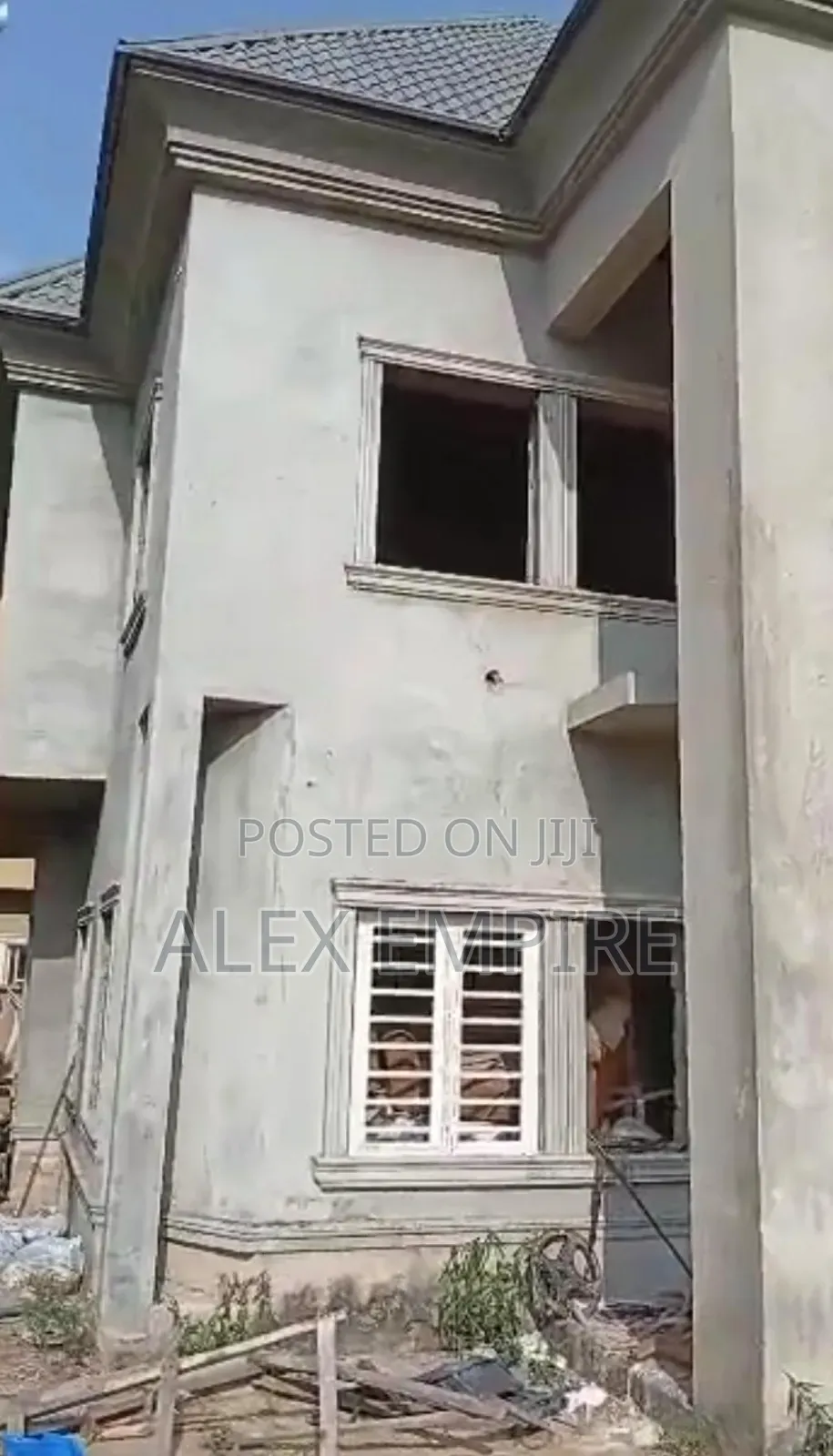 6bdrm Duplex in Amuwo-Odofin for sale in Amuwo-Odofin