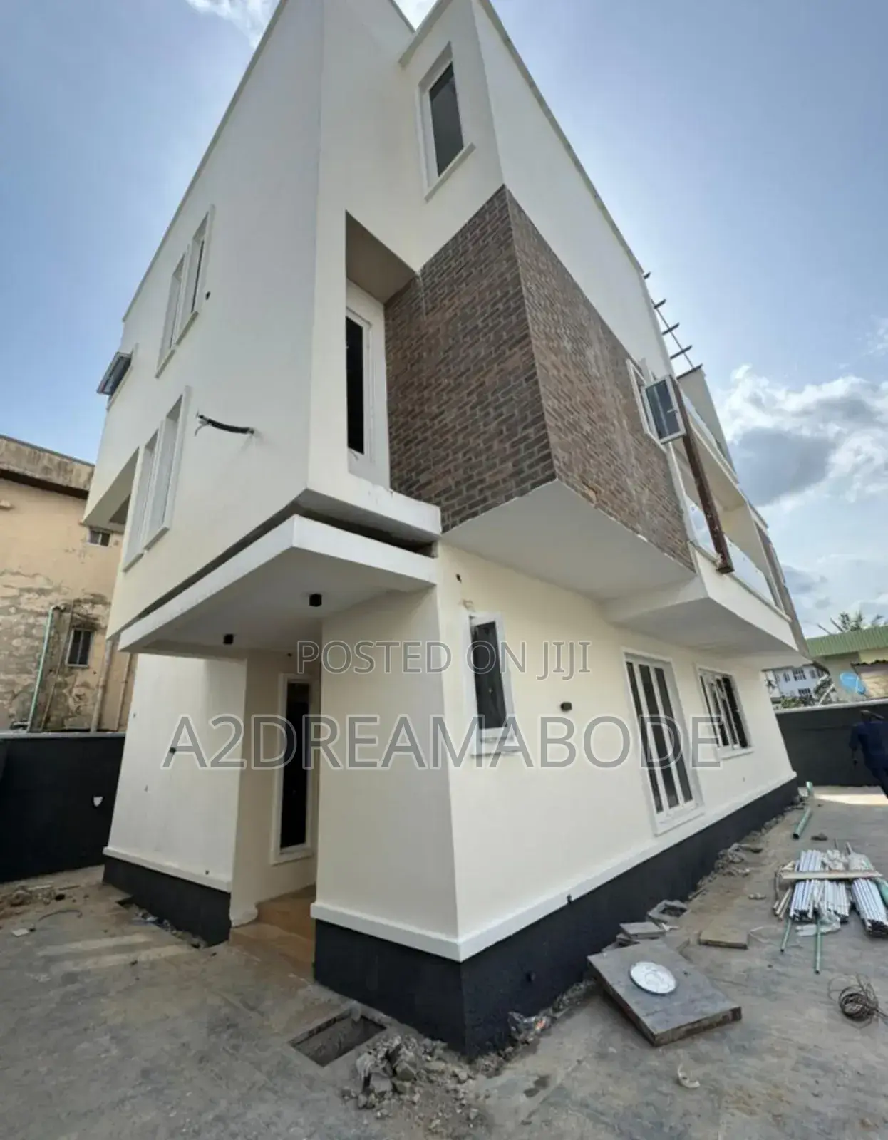 5bdrm Duplex in Adeniyi Jones, Ikeja for rent in Ikeja
