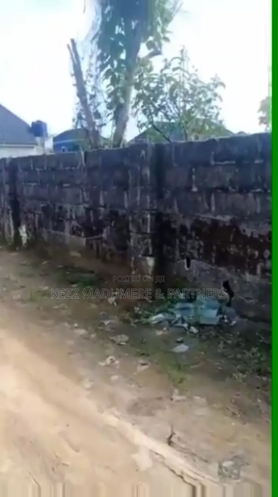 For Sale : One and Quarter (11⁄4) at Cedarwood, Sars Rd Ph in Port-Harcourt
