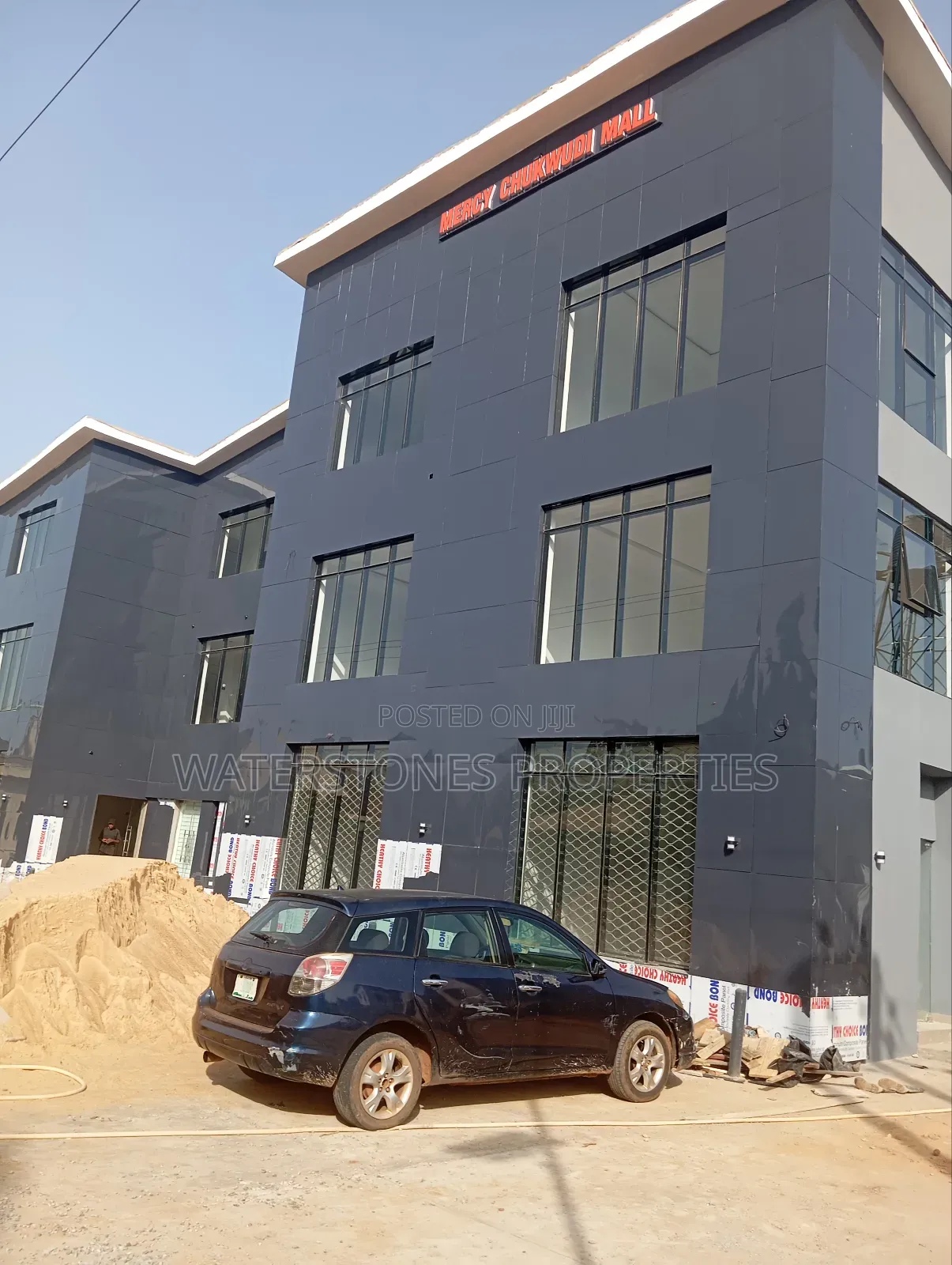 Plaza for Rent in Asaba in Oshimili South