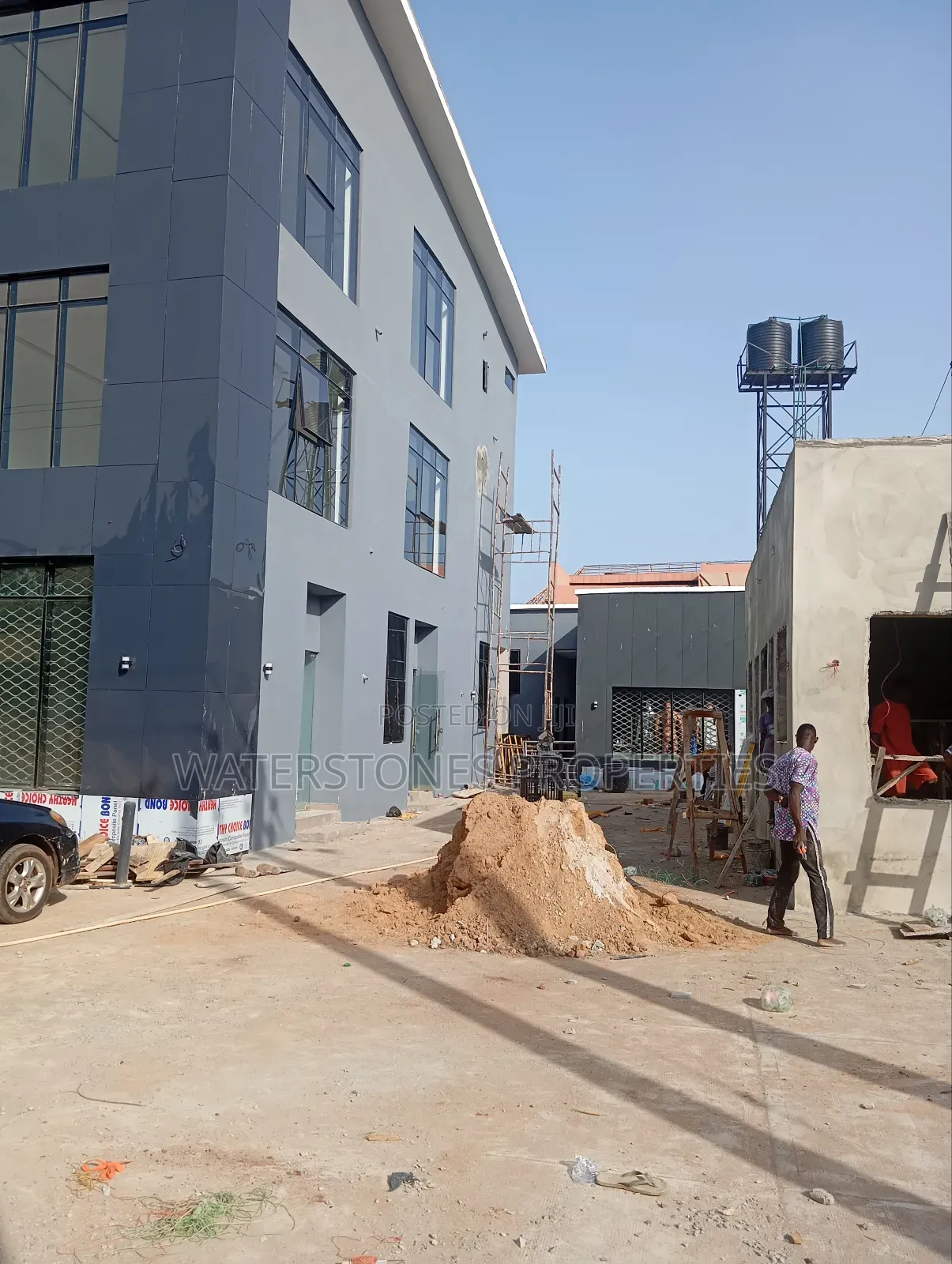 Plaza for Rent in Asaba in Oshimili South