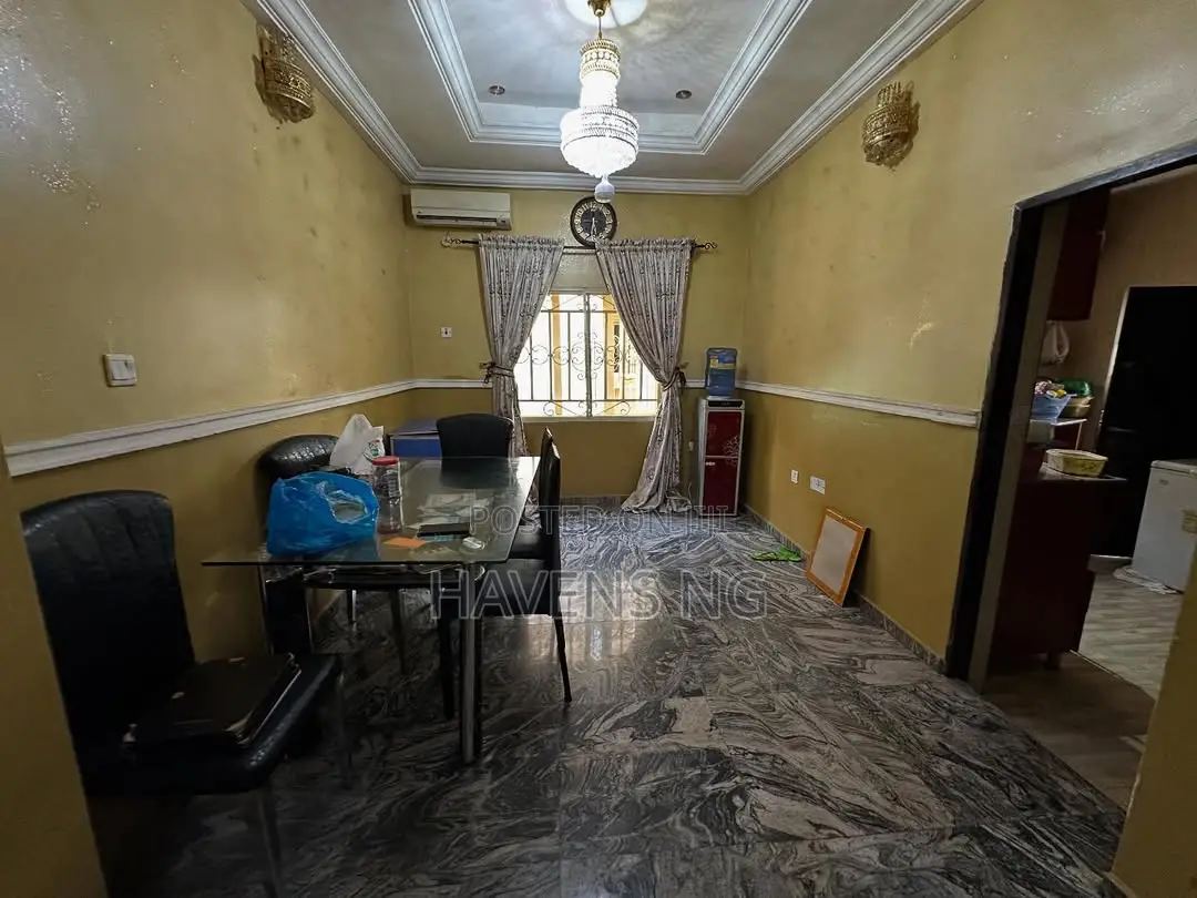 Furnished 3bdrm Bungalow in FHA for sale in FHA