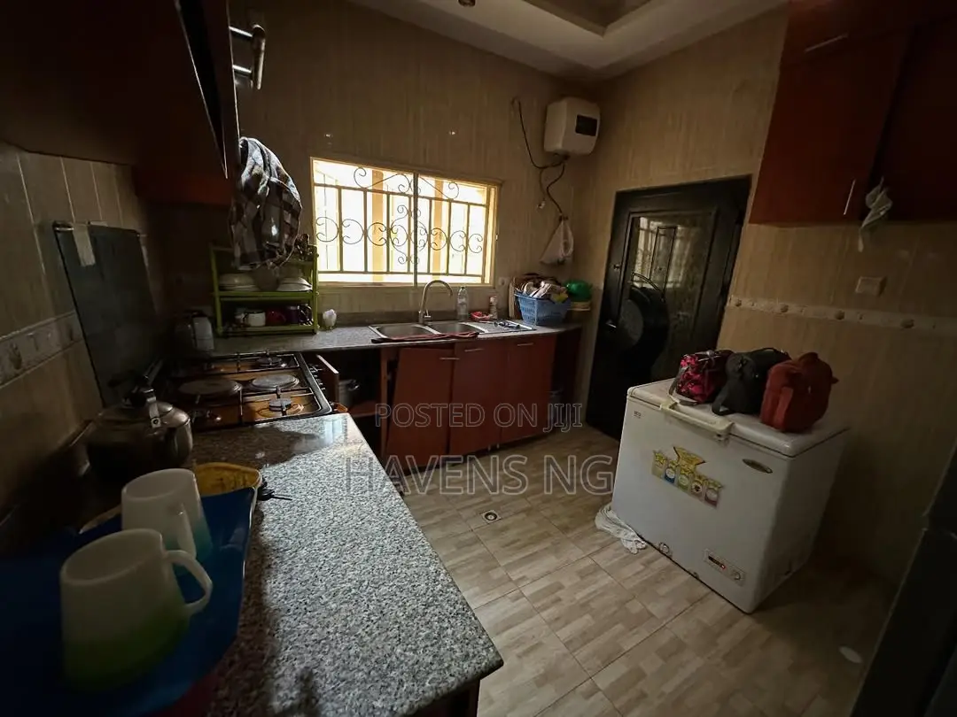 Furnished 3bdrm Bungalow in FHA for sale in FHA