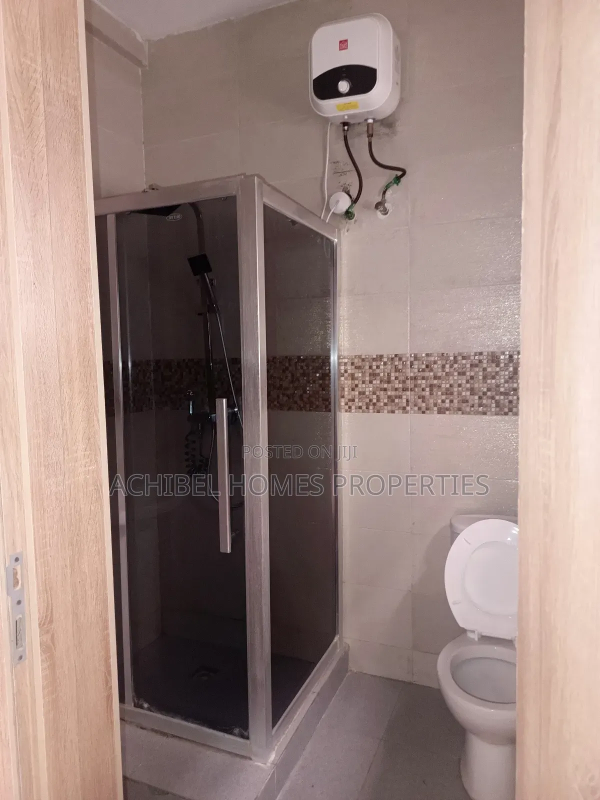 4bdrm Duplex in Chevron, Lekki Phase 2 for sale in Lekki Phase 2