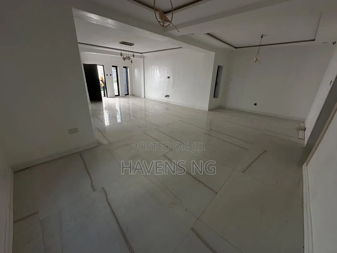 4bdrm Duplex in Jabi for sale in Jabi