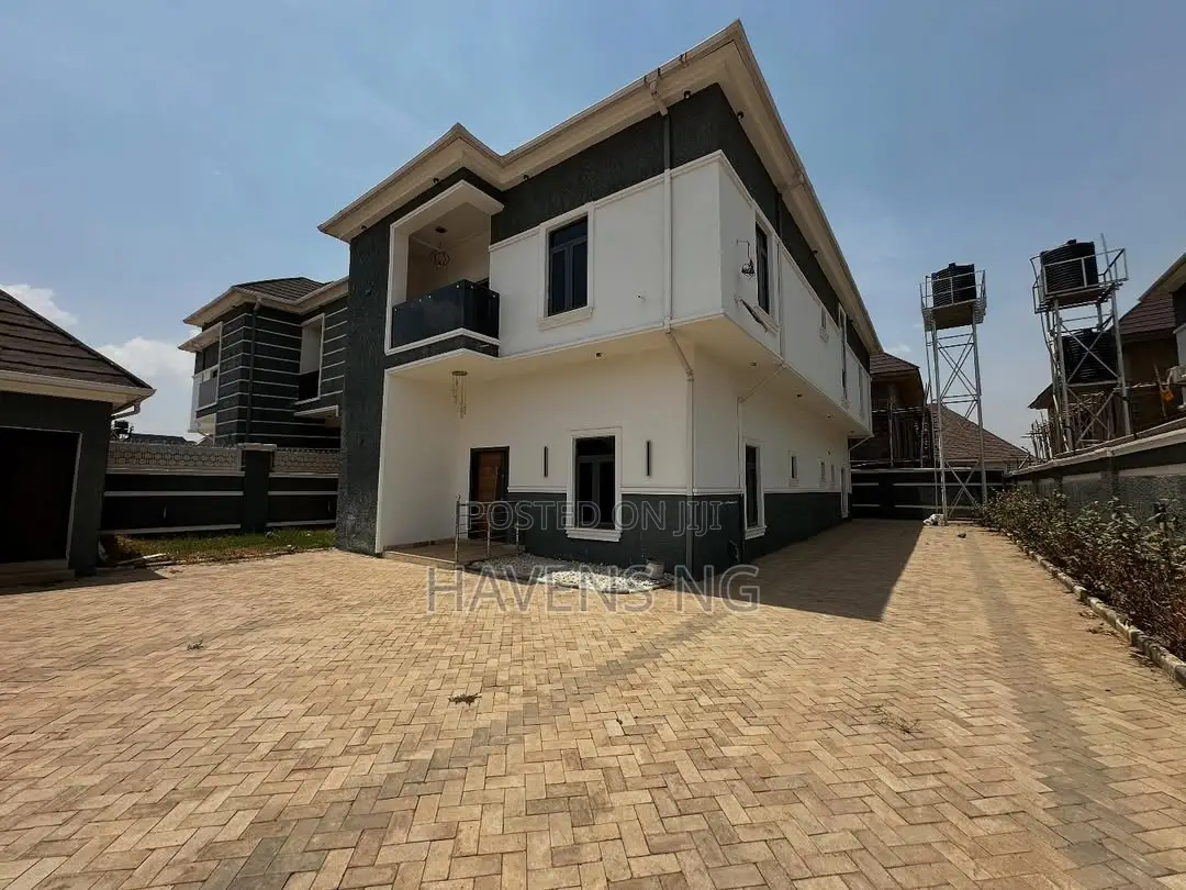 4bdrm Duplex in Galadimawa for sale in Galadimawa