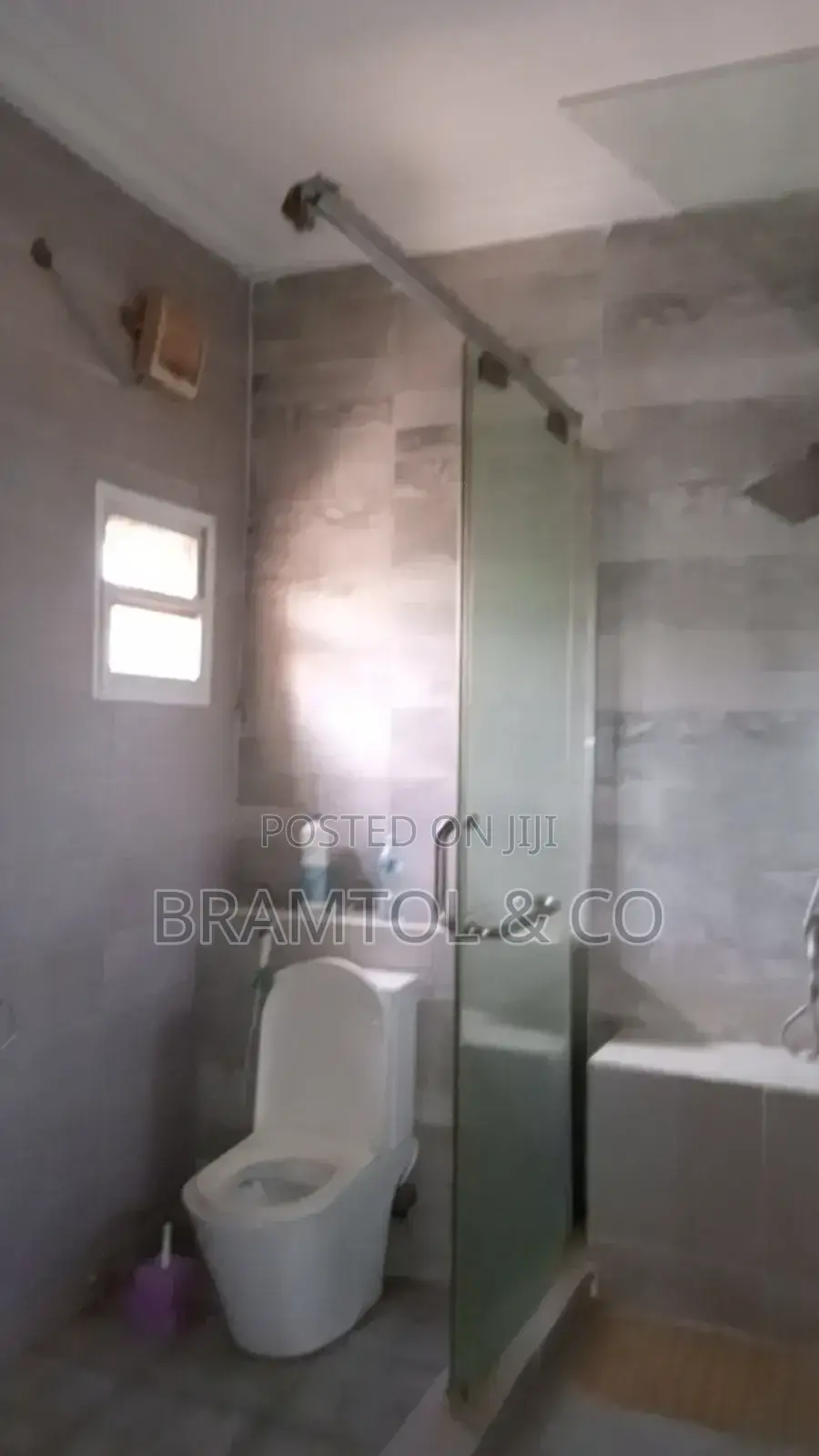4bdrm Duplex in Apo District for rent in Apo District