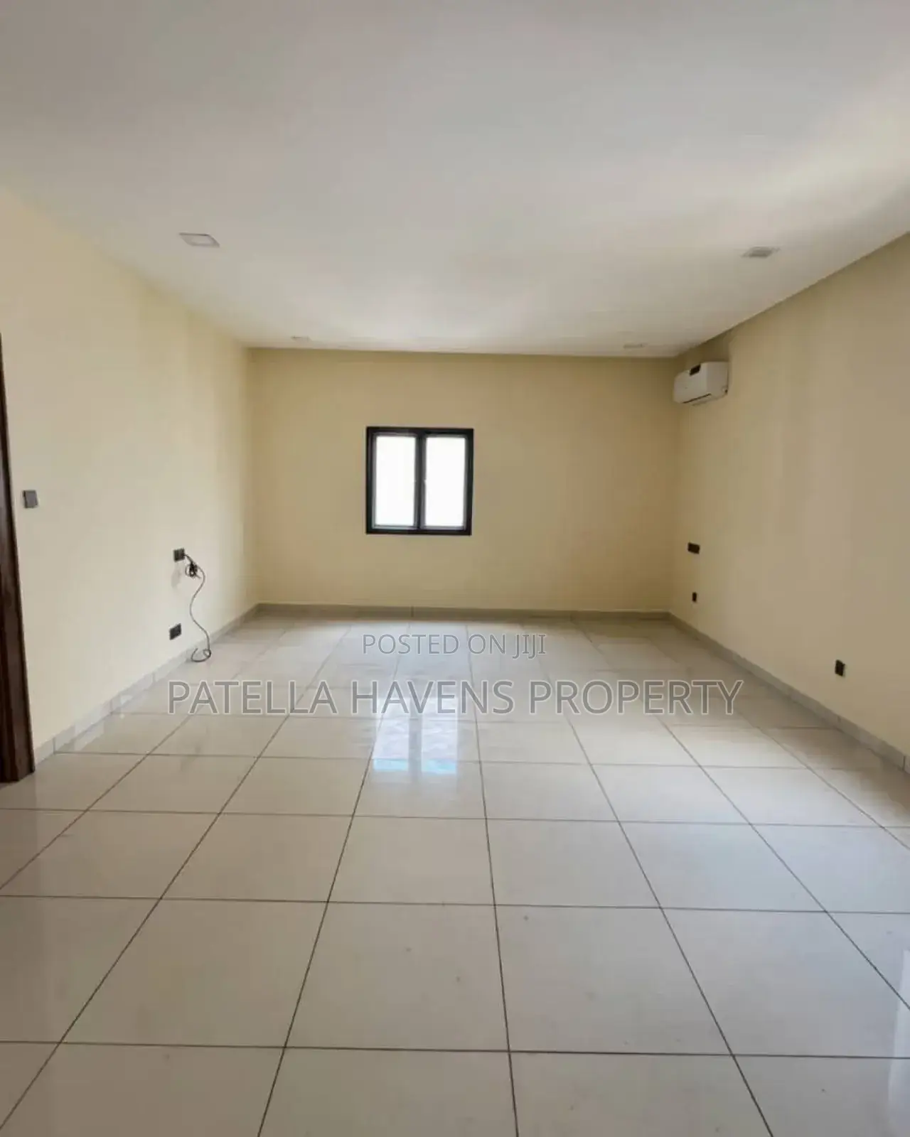 Fully Detached House in Wuye