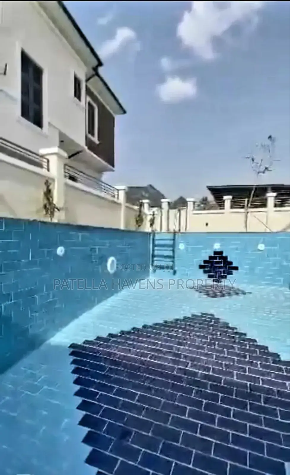 5bdrm Duplex in Gwarinpa for sale in Gwarinpa