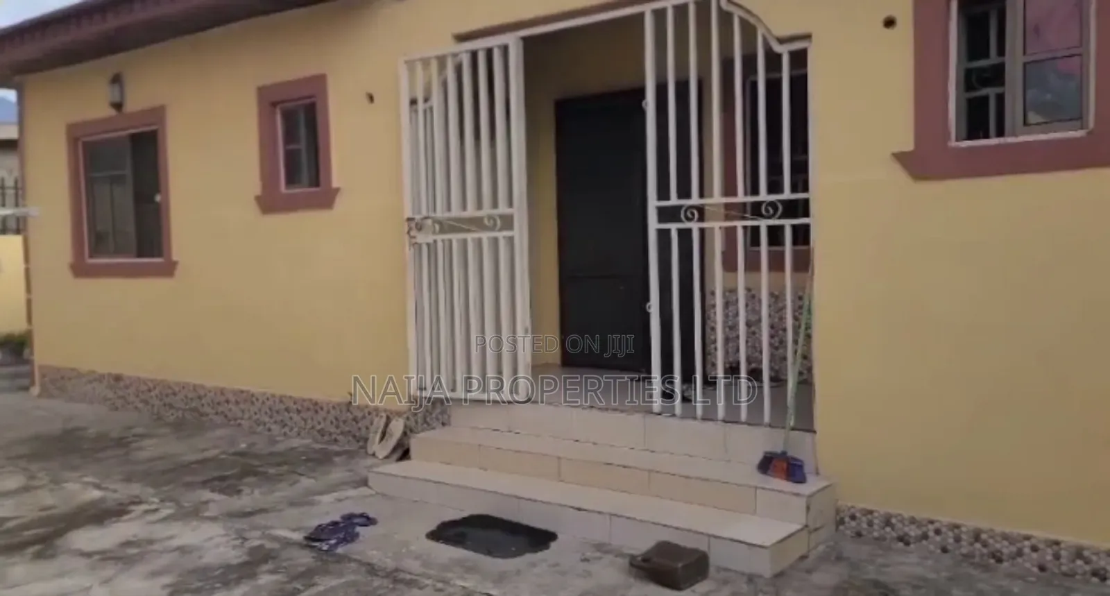 3bdrm Bungalow in Oribanwa, Awoyaya for sale in Awoyaya