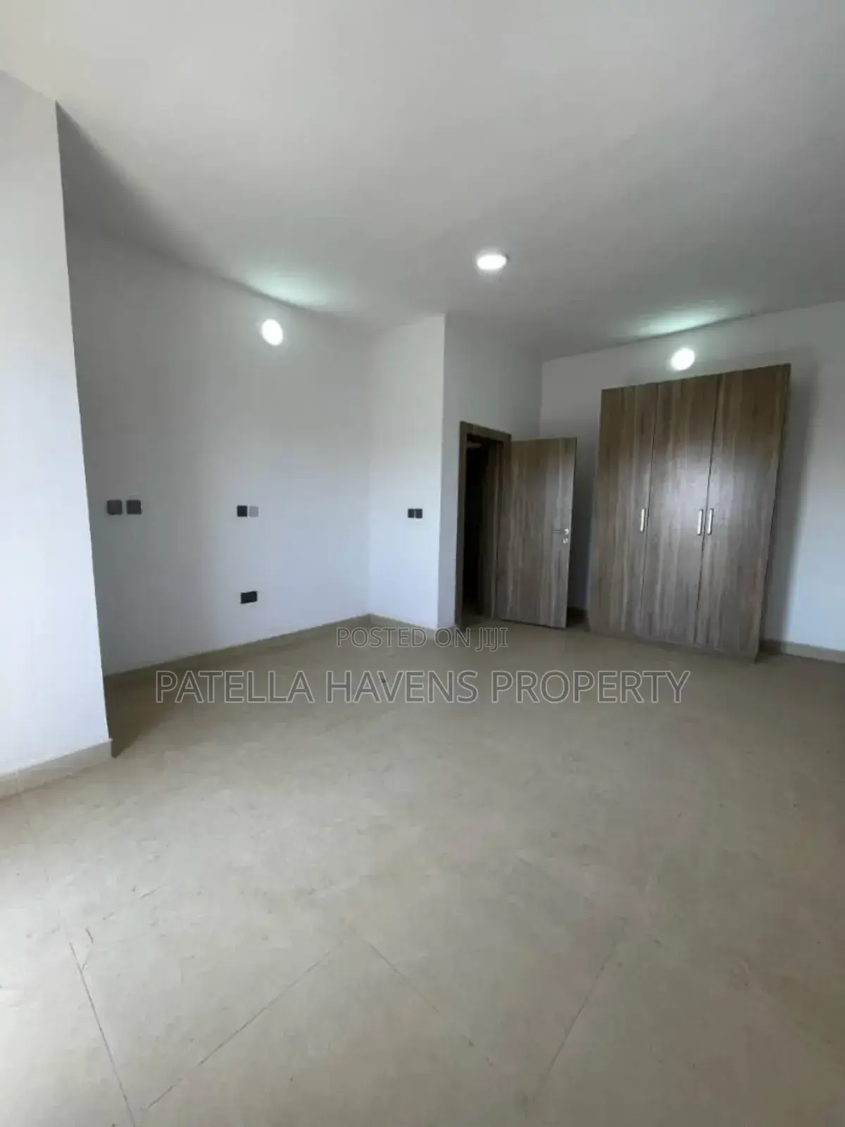 3bdrm Duplex in Ajah for sale in Ajah