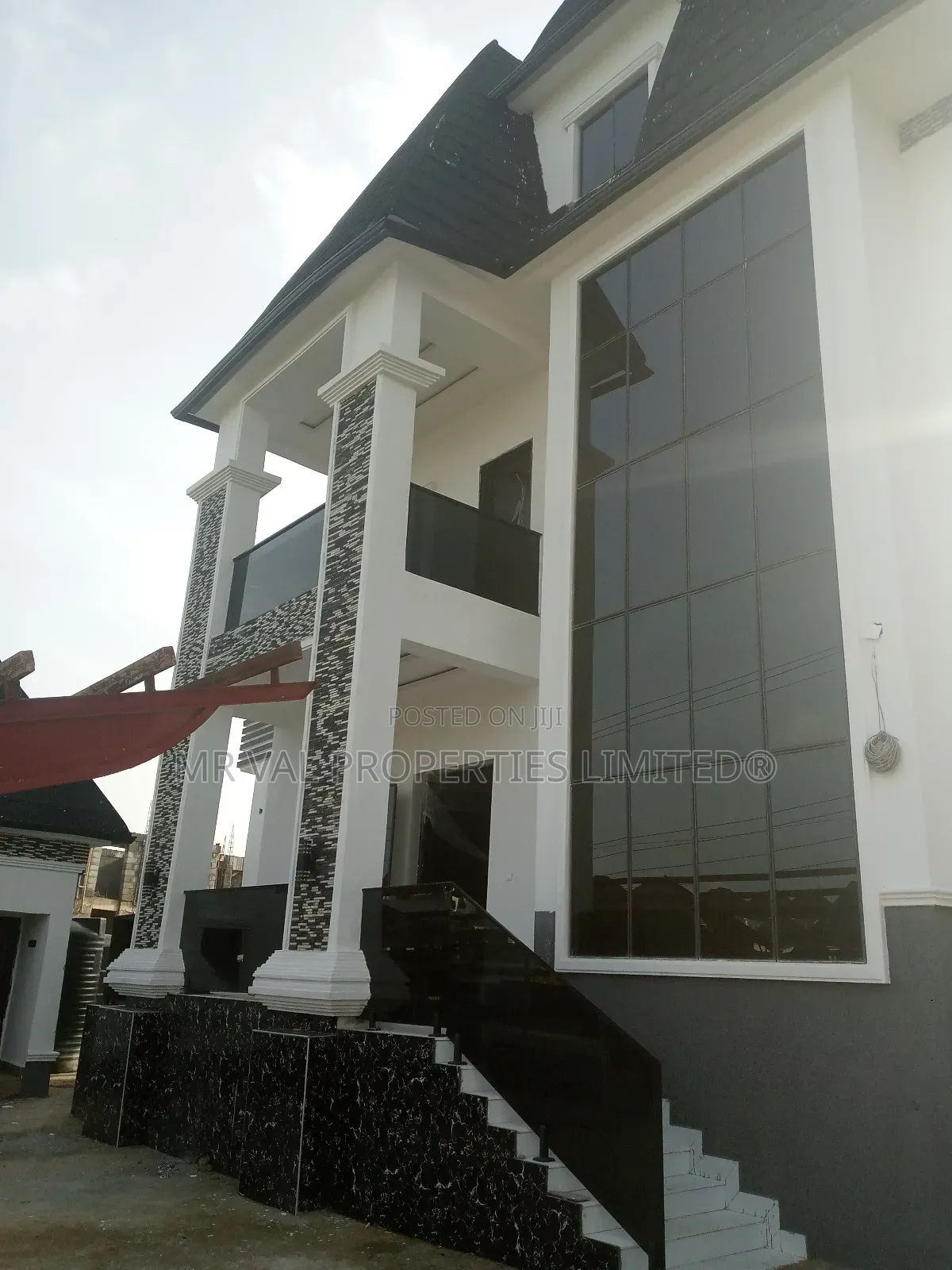 6bdrm Duplex in Efab Queens Gwarinpa for sale in Gwarinpa