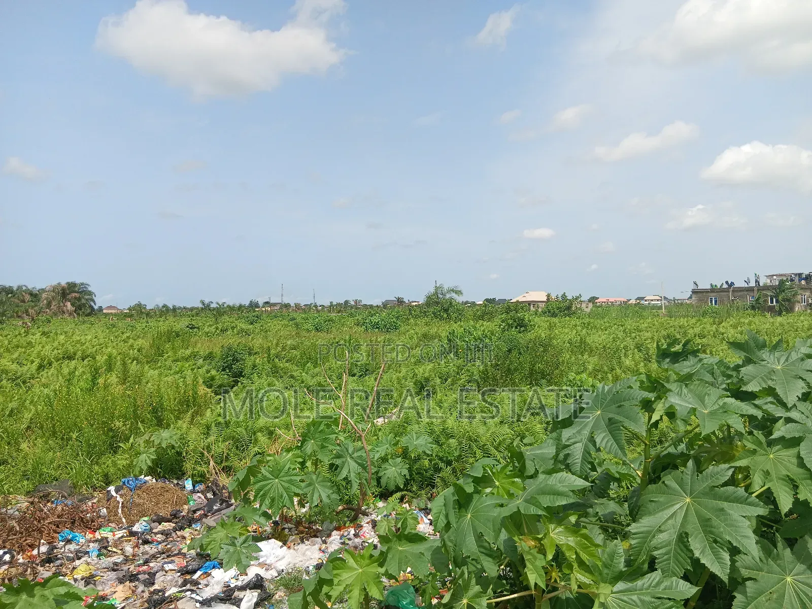 Euc Momes 600sqm Commercial Countryard Orimedu Town in Lekki