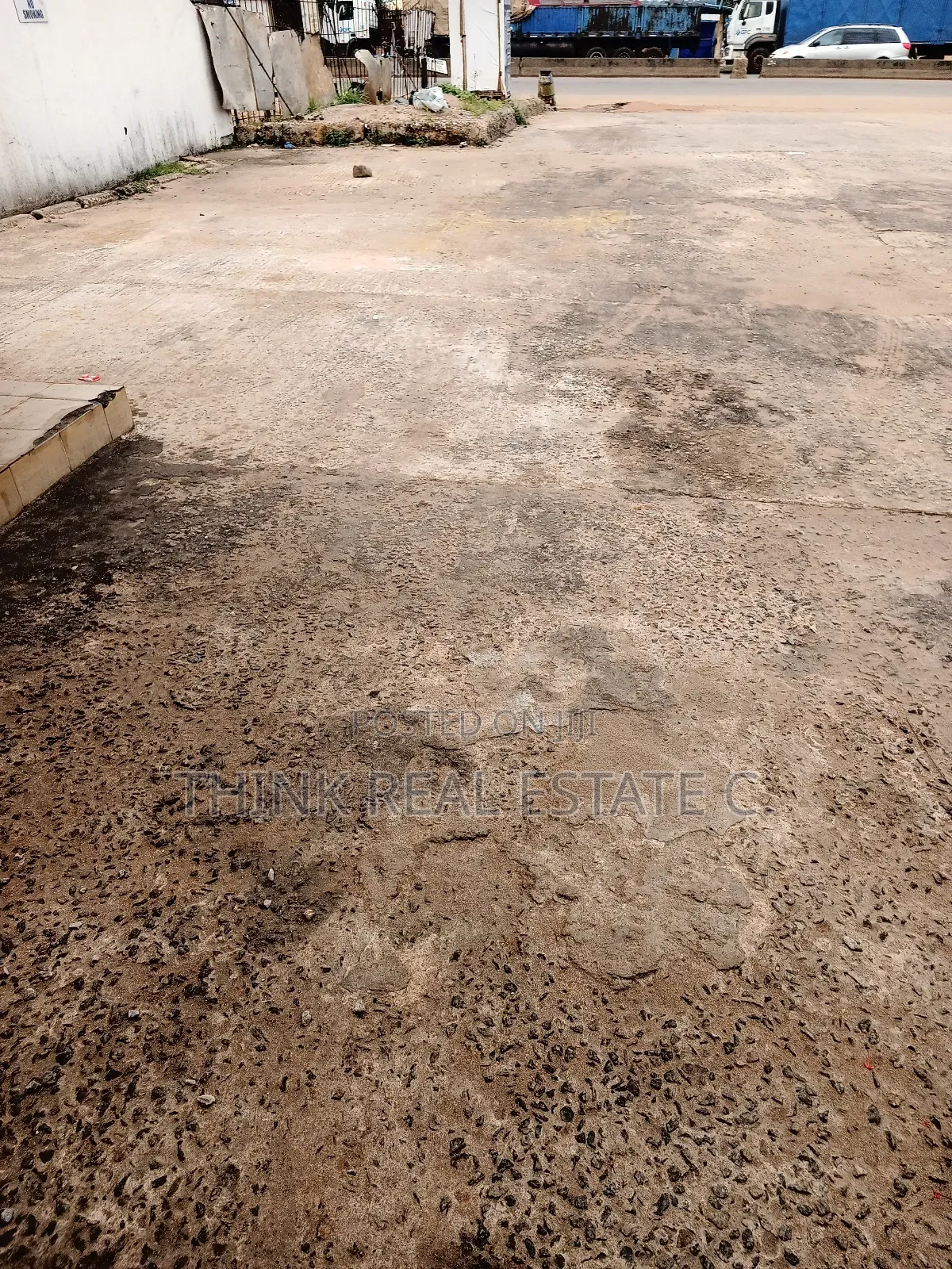 40/100 Land Space at Agbor Park Inside a Filling Station 4rent in Benin City