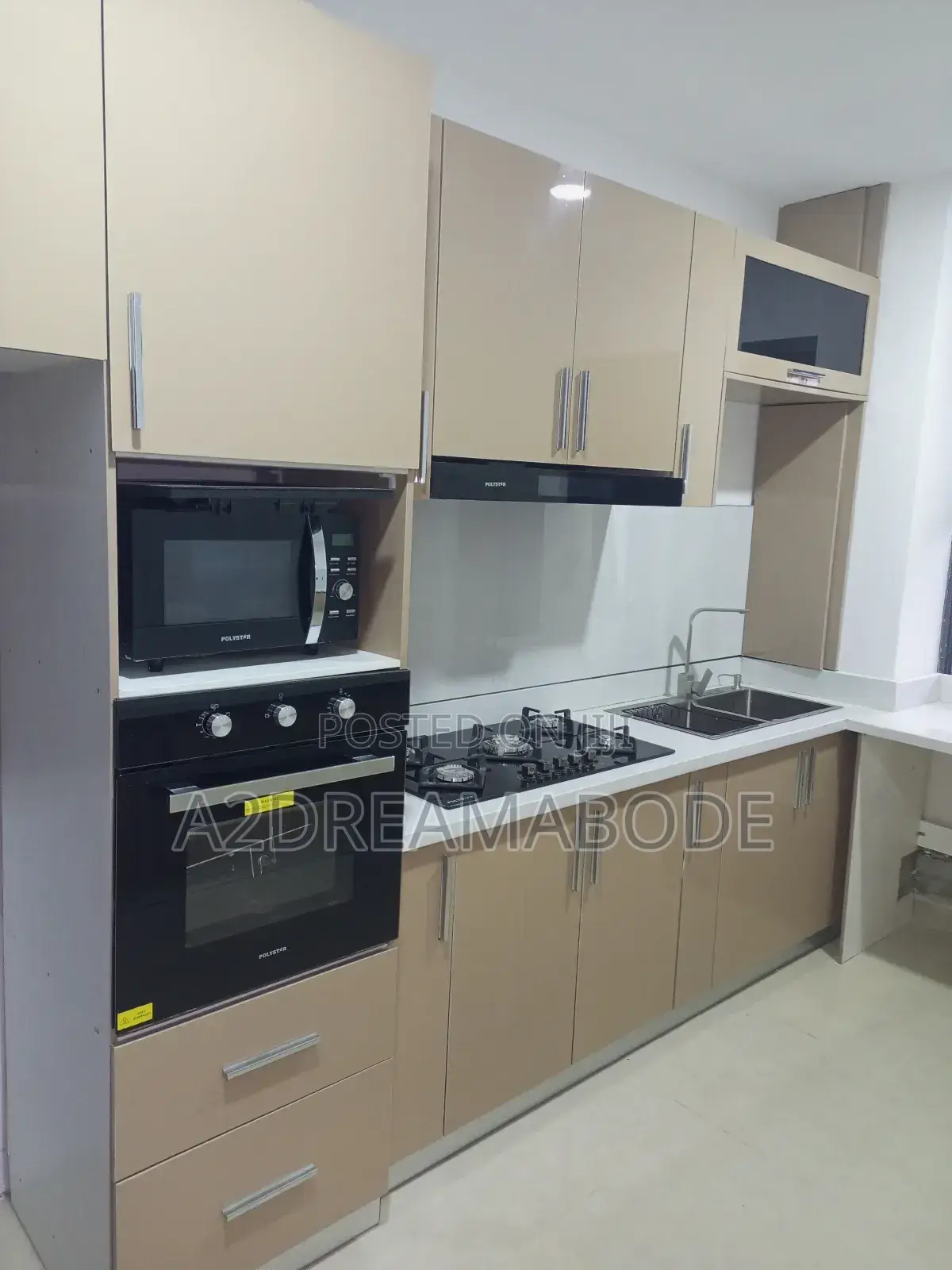 4bdrm Duplex in Surulere for rent in Surulere