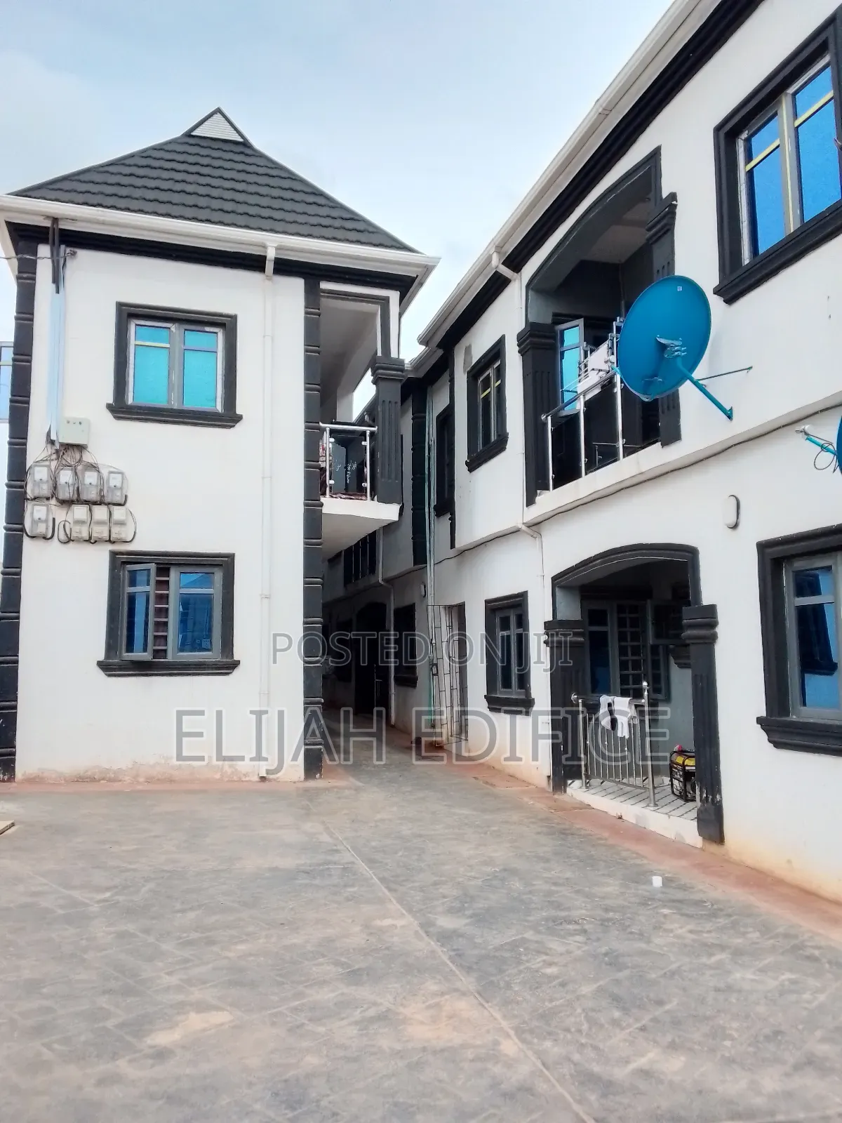 Furnished 1bdrm Block of Flats in First Gate, Ikorodu Garage for rent in Ikorodu Garage