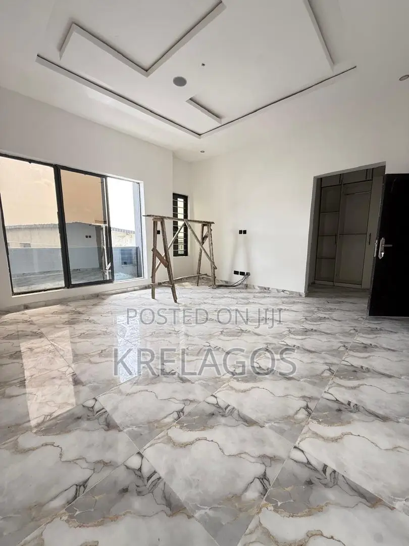 4bdrm Duplex in Abraham Adesanya Estate for sale in Abraham Adesanya Estate