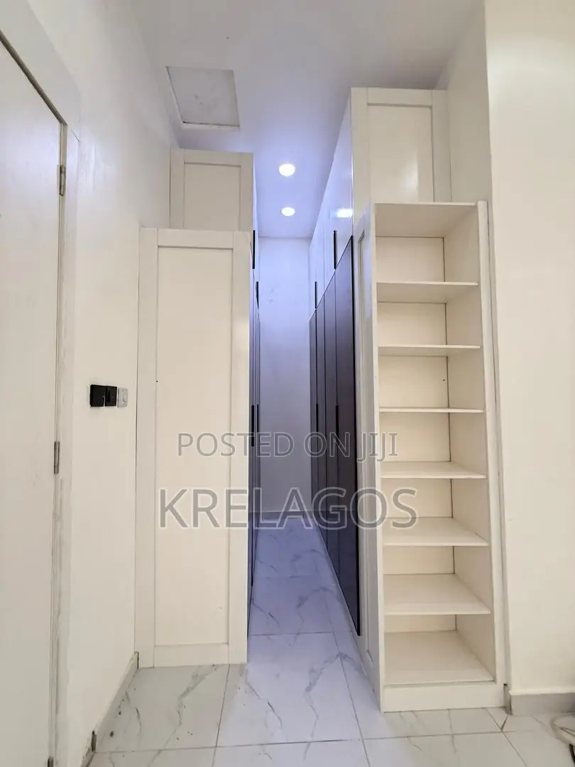 4bdrm Duplex in Off Lekki-Epe Expressway for sale in Off Lekki-Epe Expressway