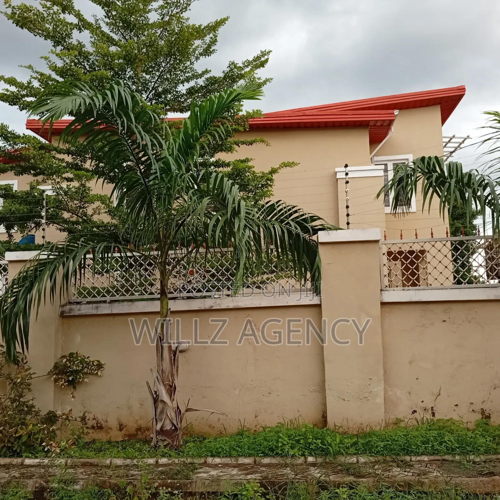 Furnished 3bdrm Duplex in Enugu for sale in Enugu
