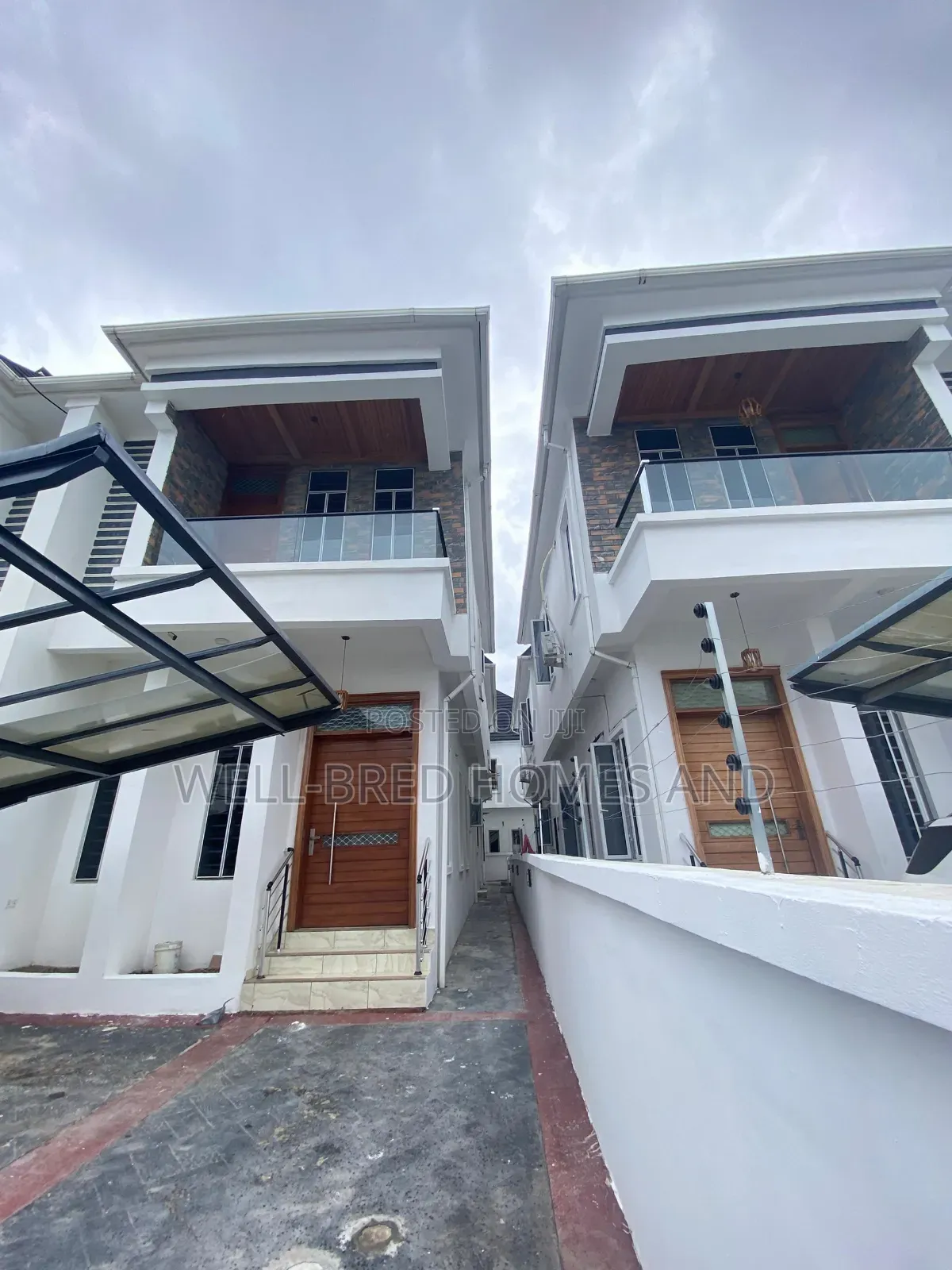 Studio Apartment in Oral Extension Ikota for rent in Lekki